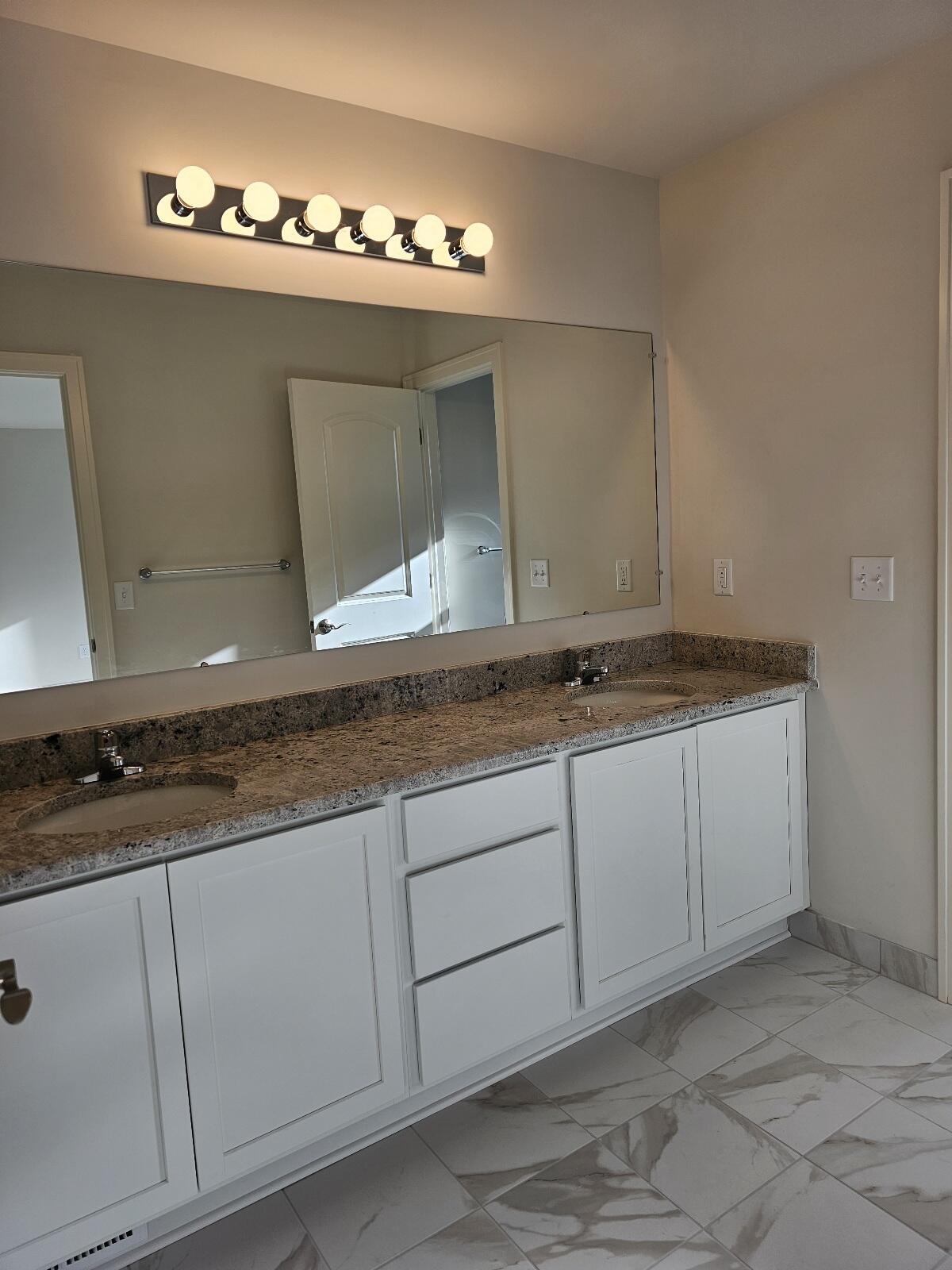 10601 Valley View Drive York Charter Township MI 48176