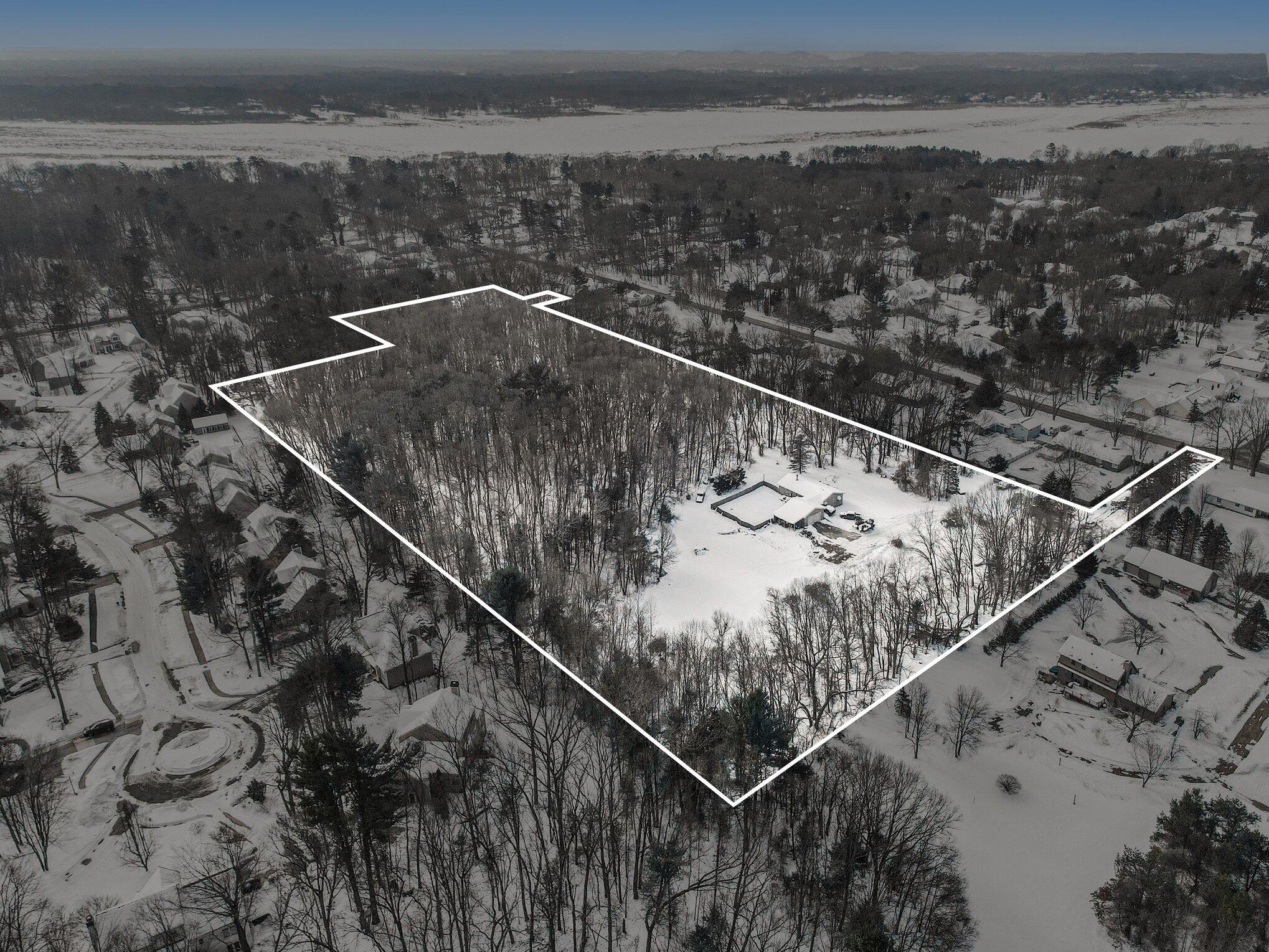 16200 152nd Avenue Spring Lake Township MI 49456