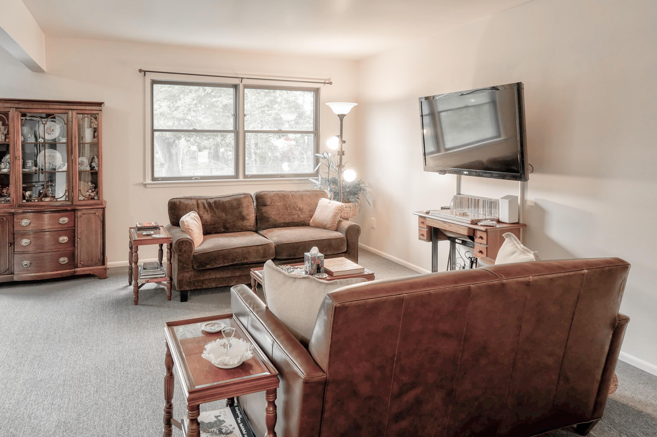 3141 Mc Comb Street Ann Arbor City MI 48108