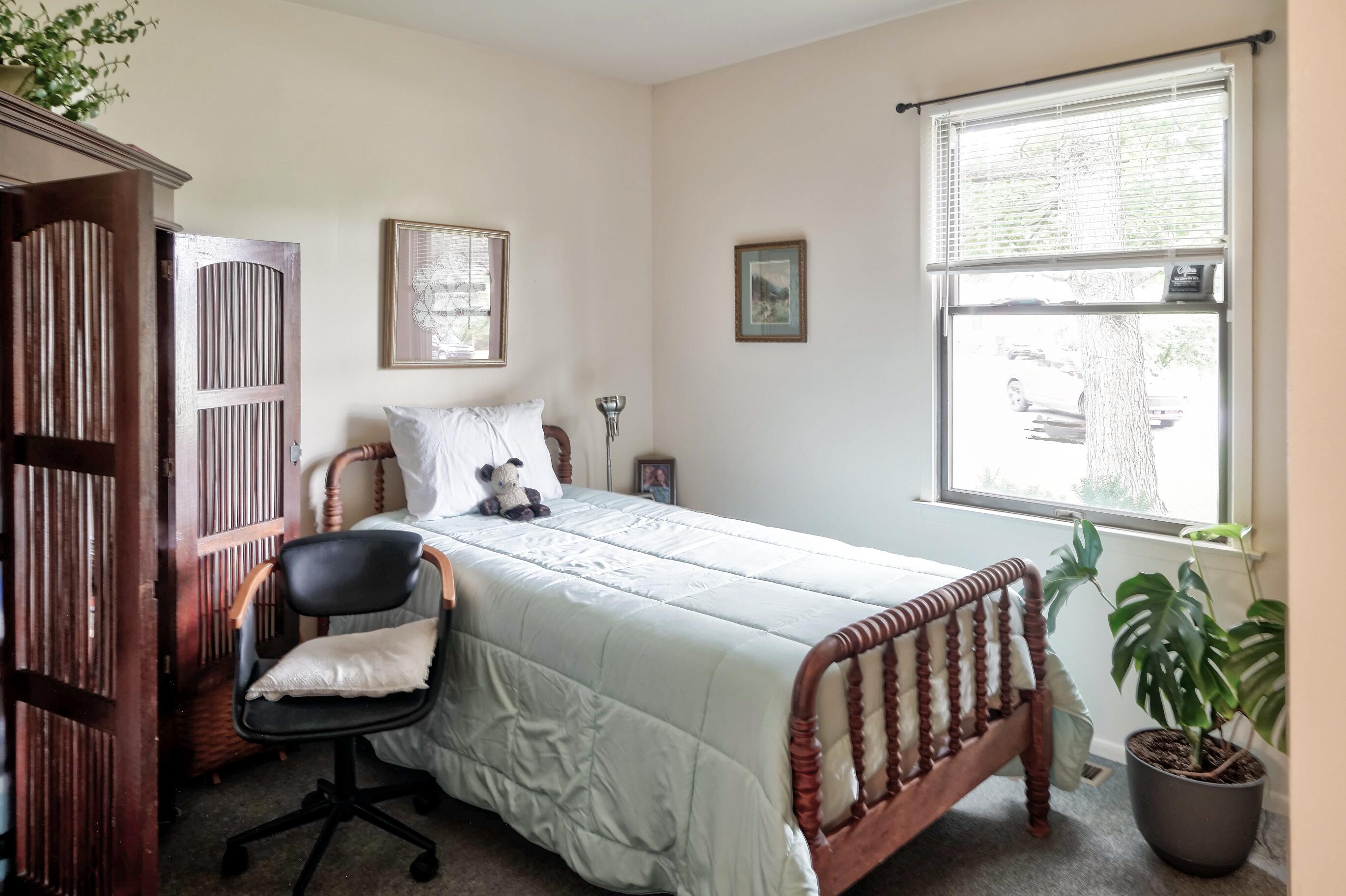 3141 Mc Comb Street Ann Arbor City MI 48108