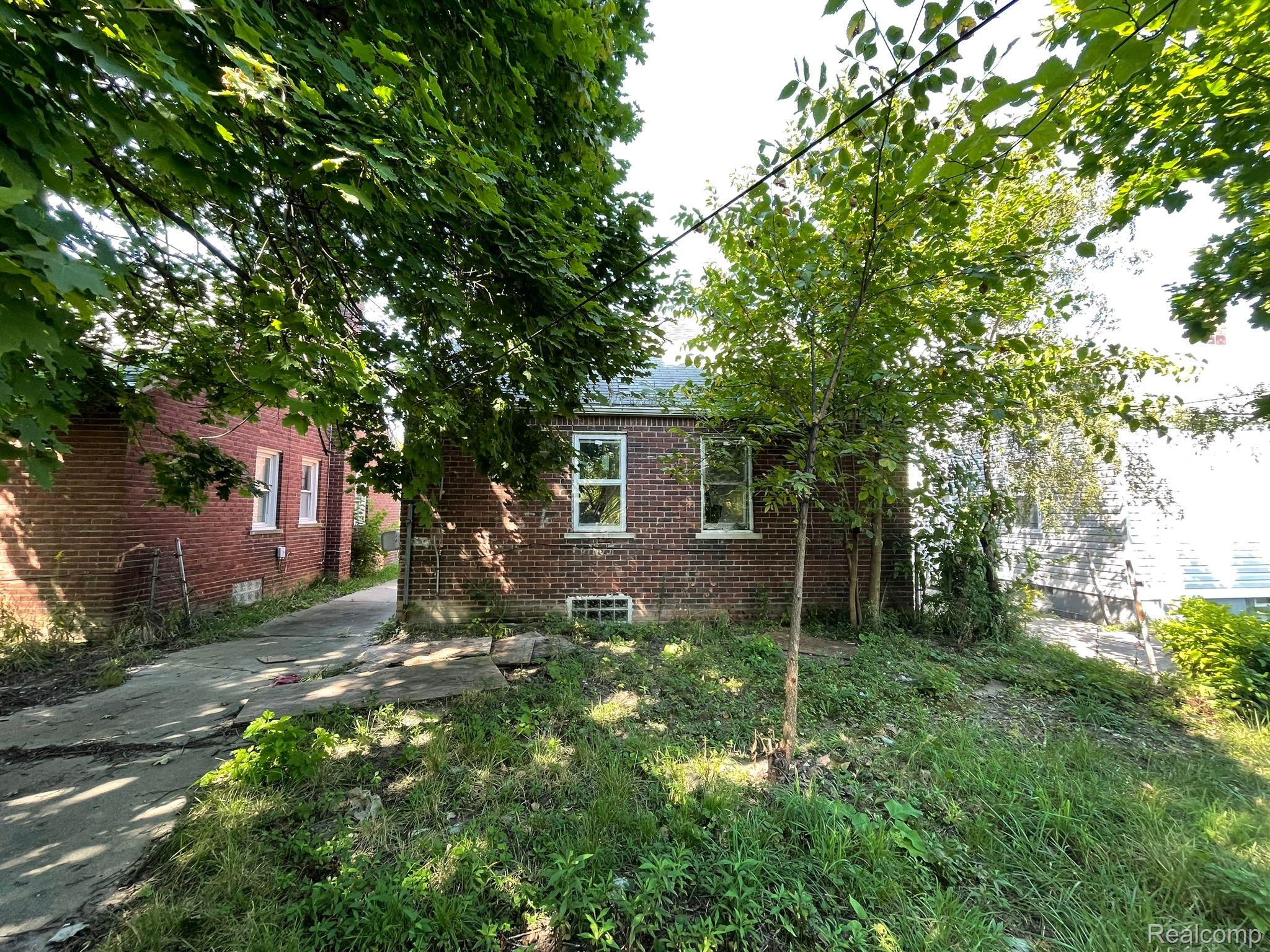 14702 Cedargrove Street Detroit City MI 48205