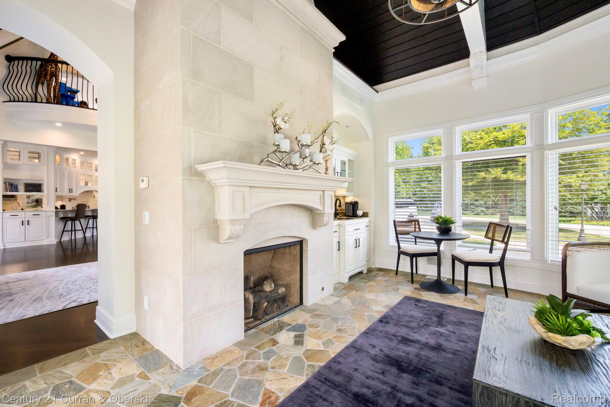 58415 10 Mile Road South Lyon City MI 48178