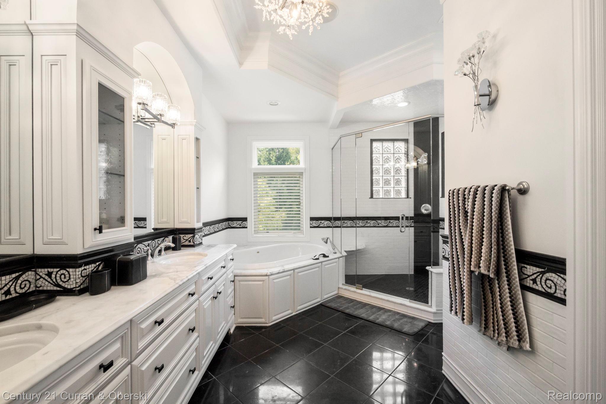 58415 10 Mile Road South Lyon City MI 48178