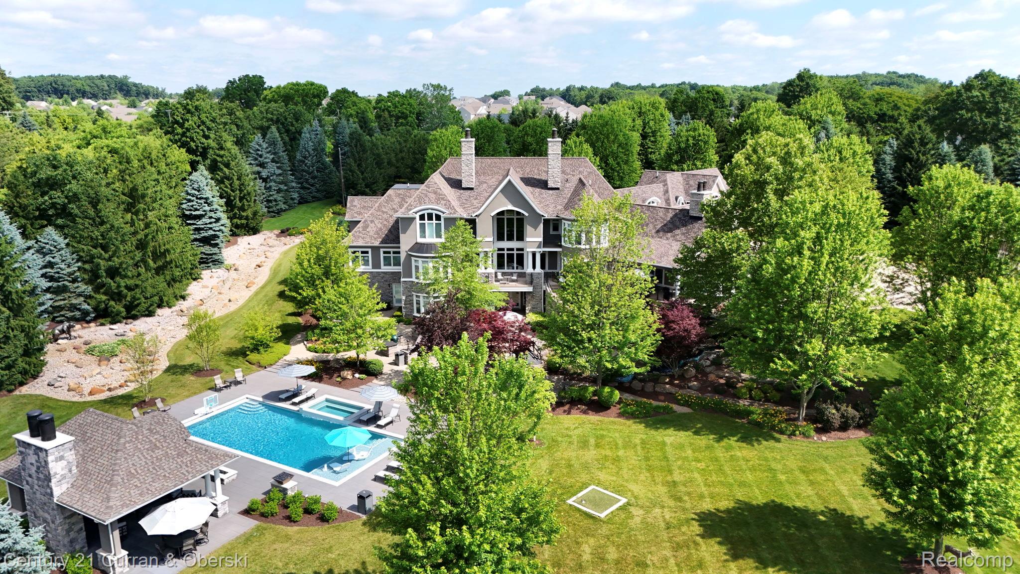 58415 10 Mile Road South Lyon City MI 48178