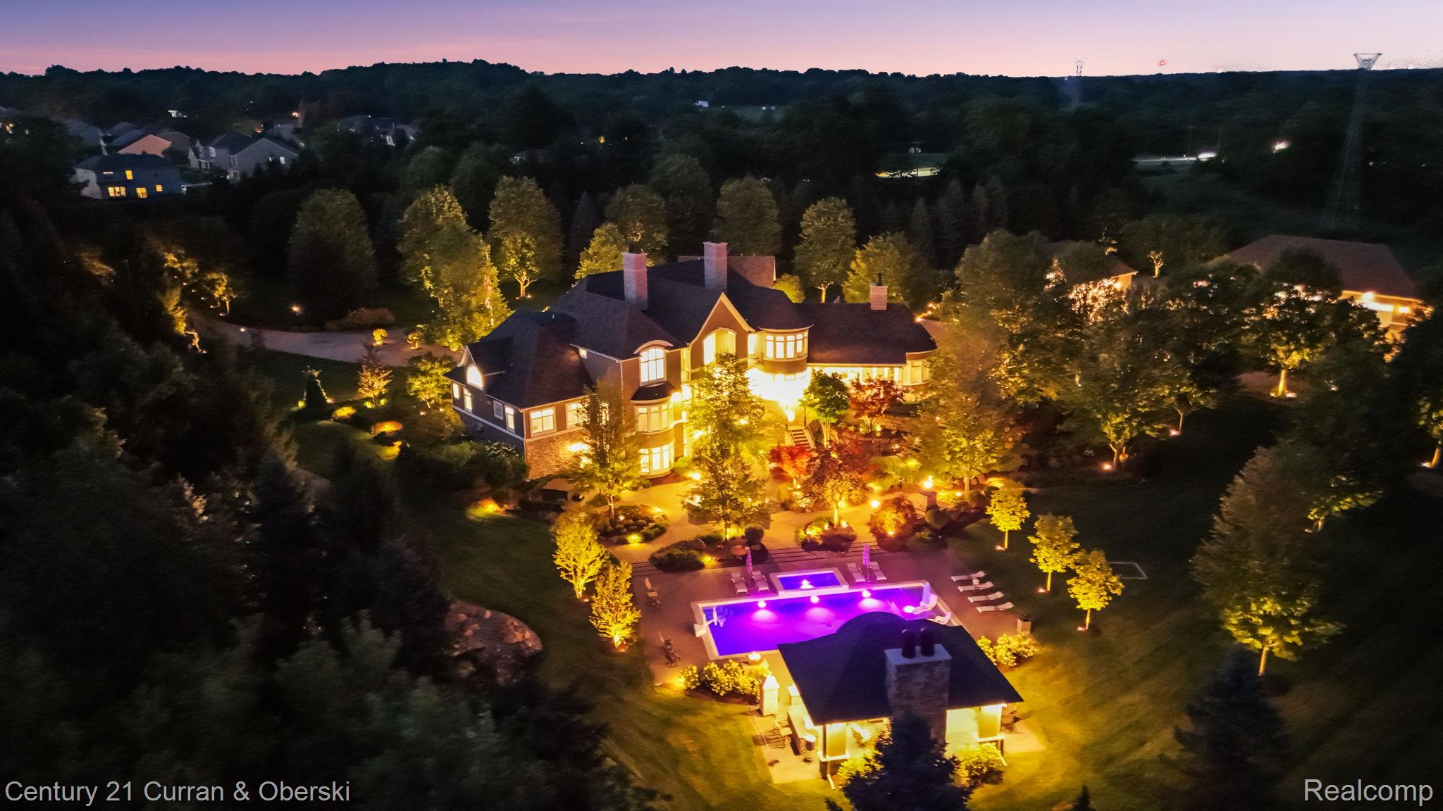 58415 10 Mile Road South Lyon City MI 48178