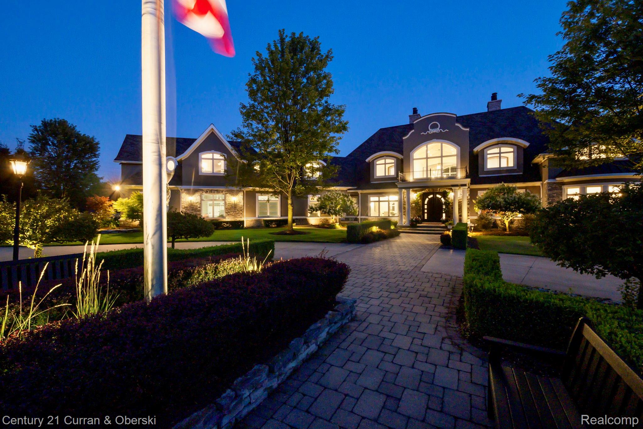 58415 10 Mile Road South Lyon City MI 48178