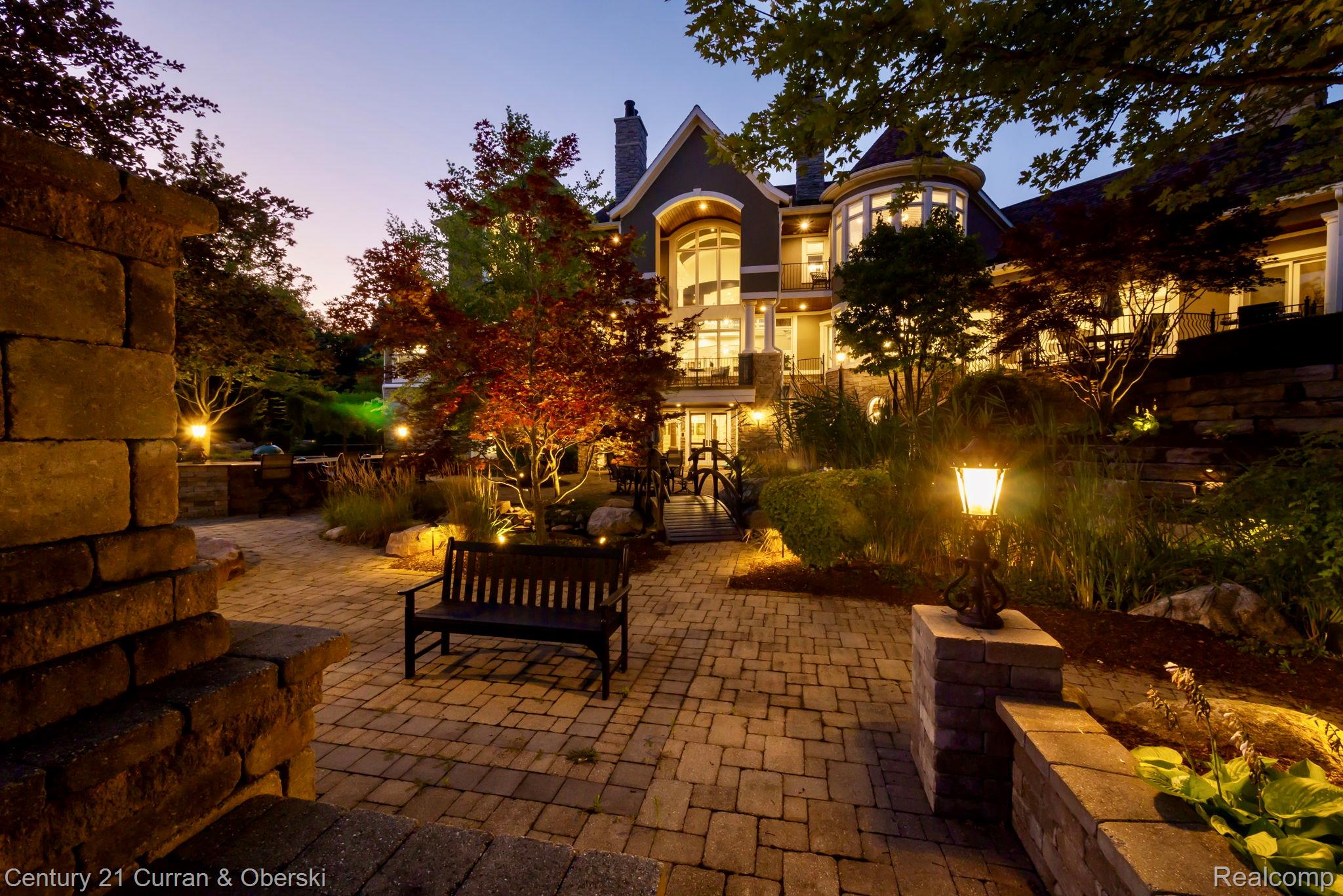 58415 10 Mile Road South Lyon City MI 48178