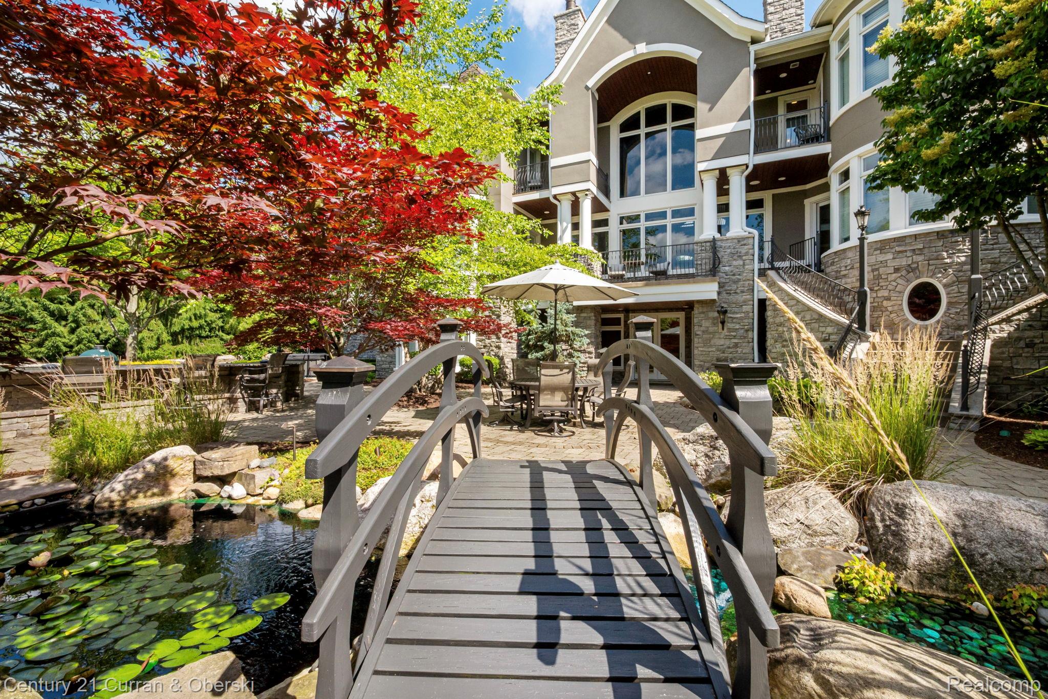 58415 10 Mile Road South Lyon City MI 48178