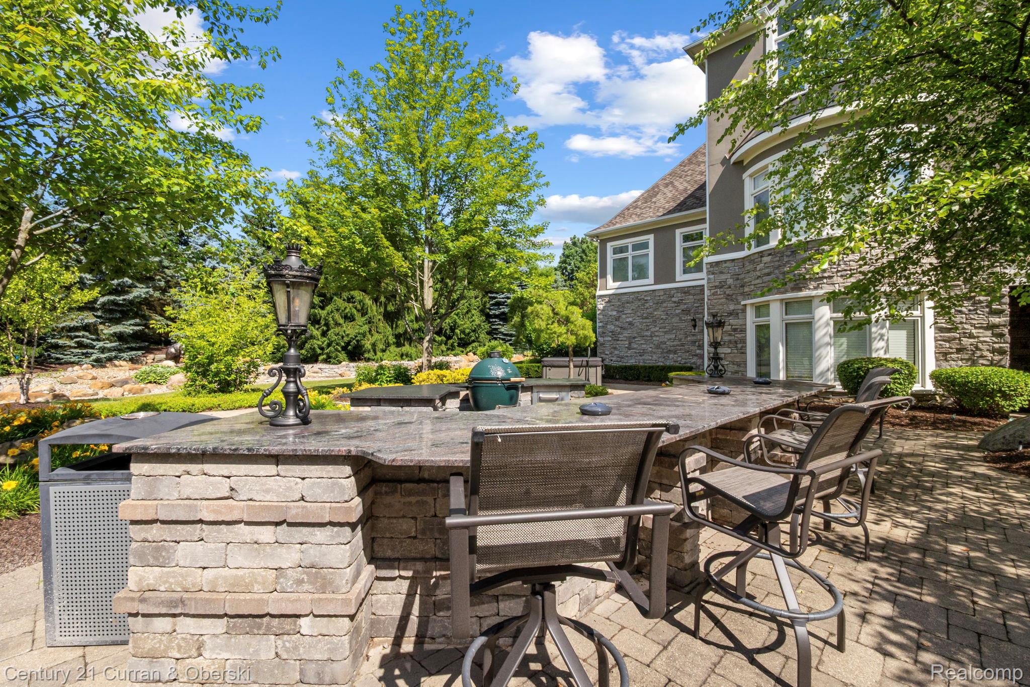 58415 10 Mile Road South Lyon City MI 48178