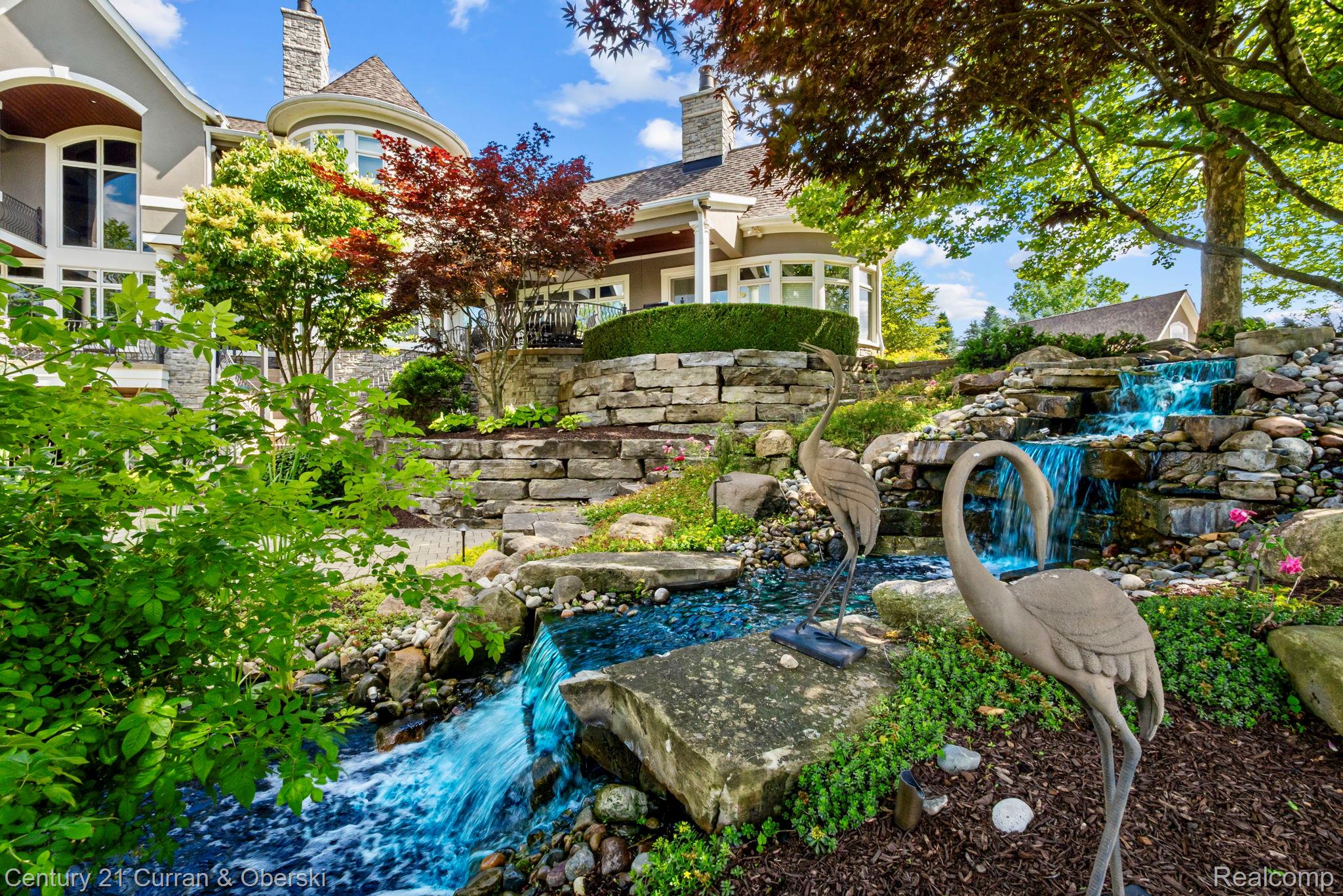 58415 10 Mile Road South Lyon City MI 48178