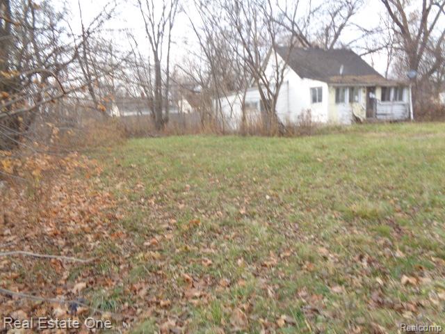 19987 Carrie Street Detroit City MI 48234