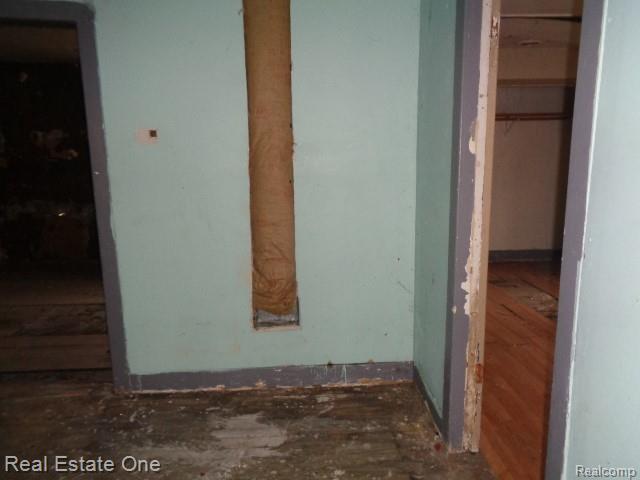 19987 Carrie Street Detroit City MI 48234