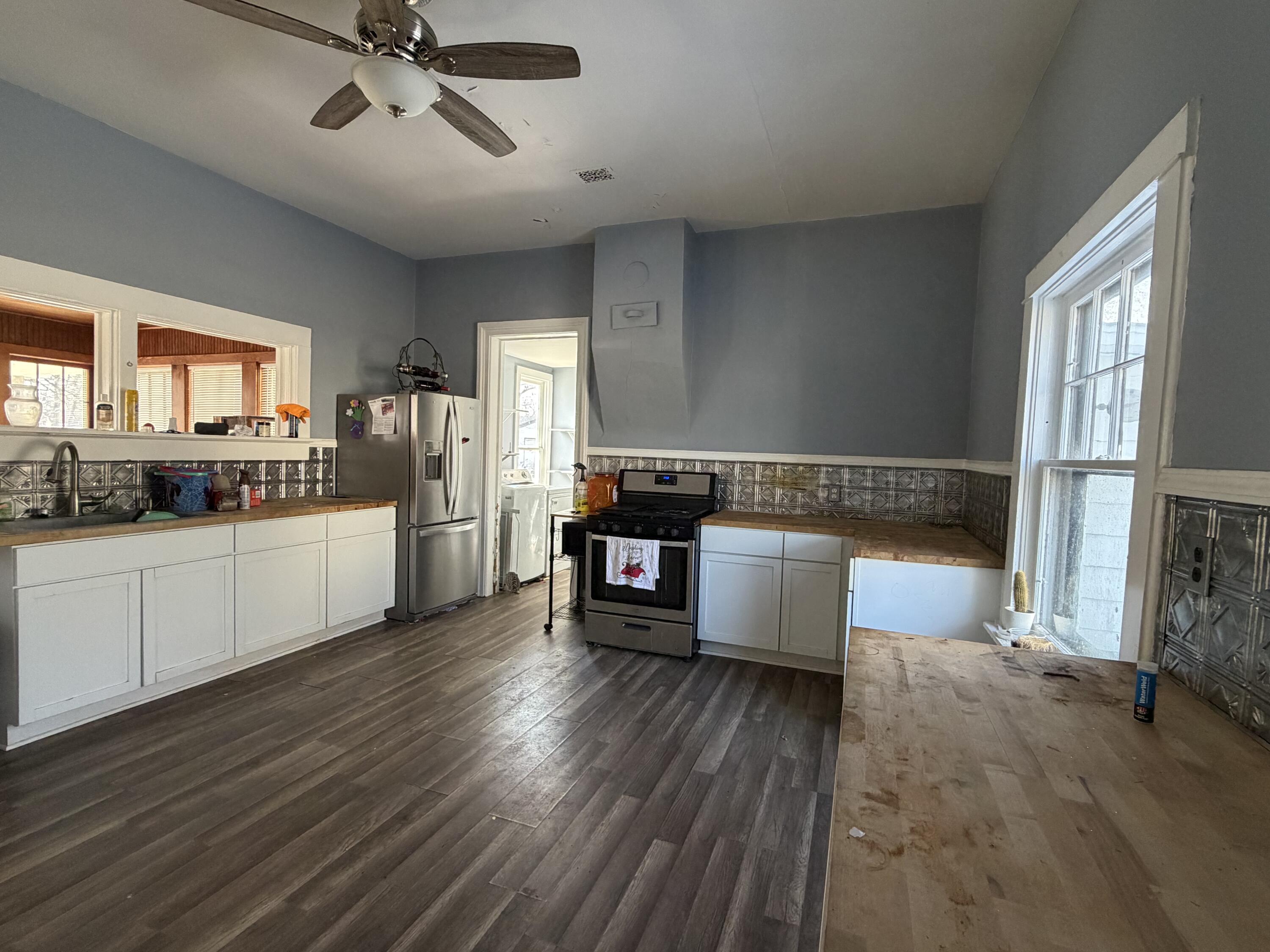 235 N Nottawa Street Mendon Village MI 49072