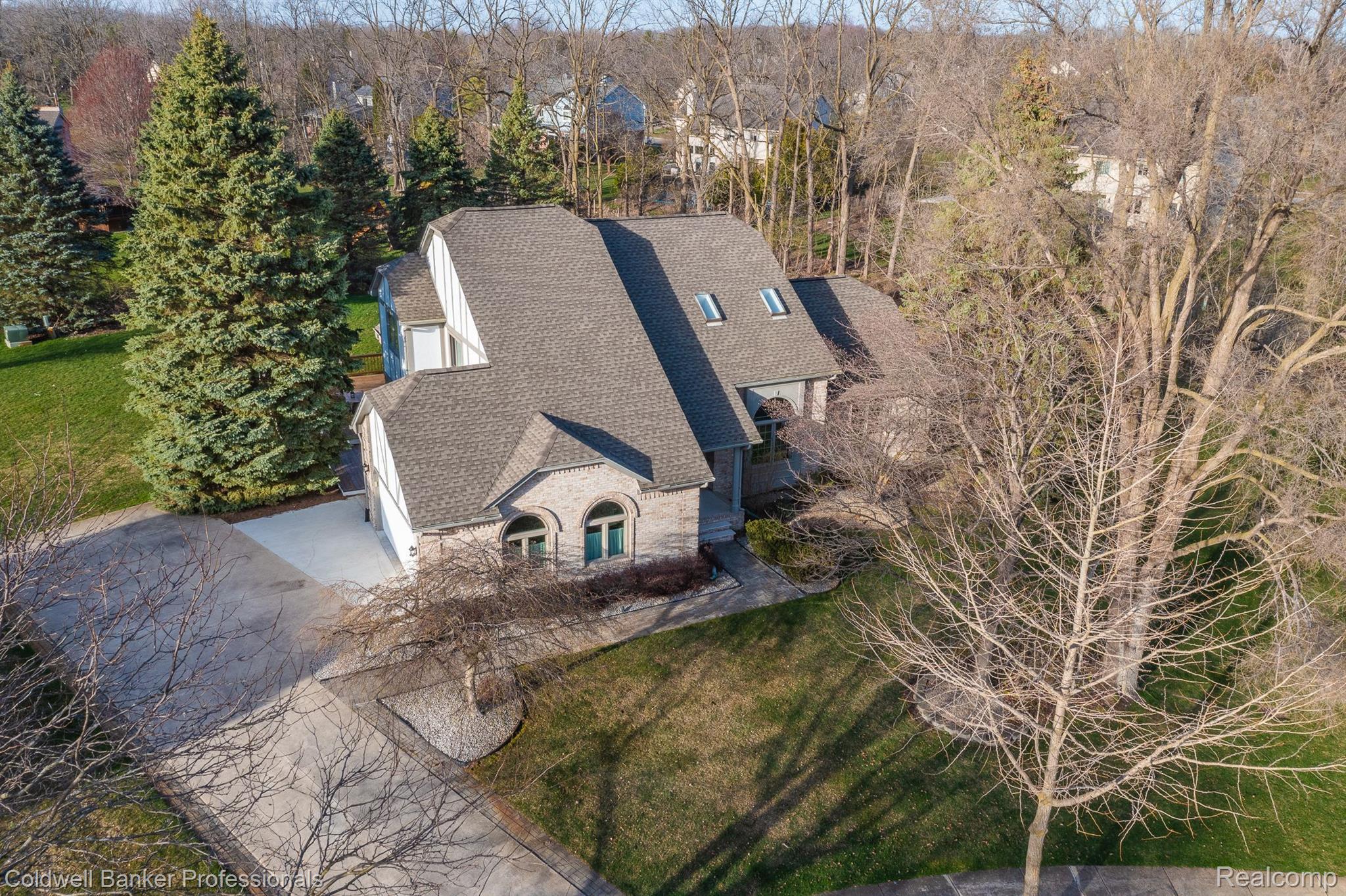 24296 Woodham Road Novi City MI 48374
