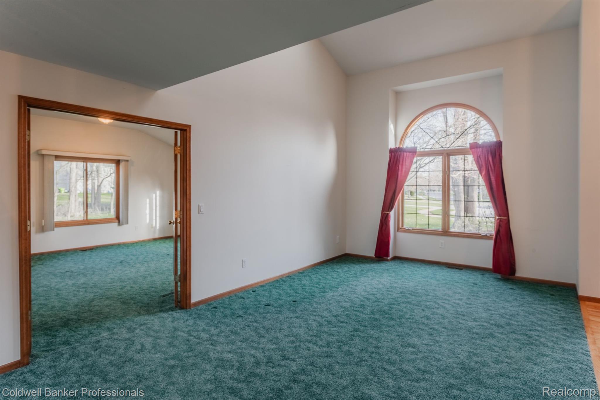 24296 Woodham Road Novi City MI 48374