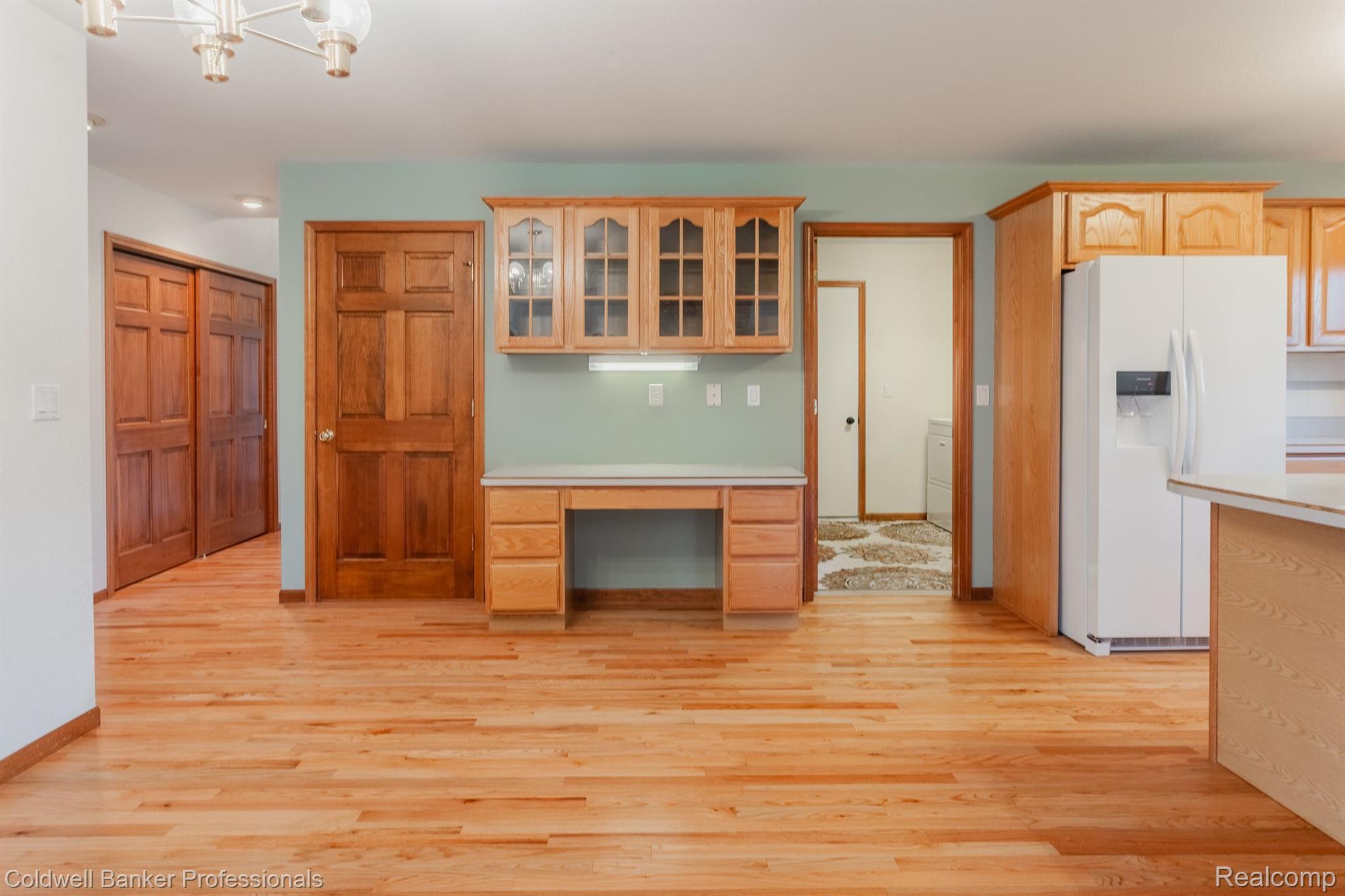24296 Woodham Road Novi City MI 48374