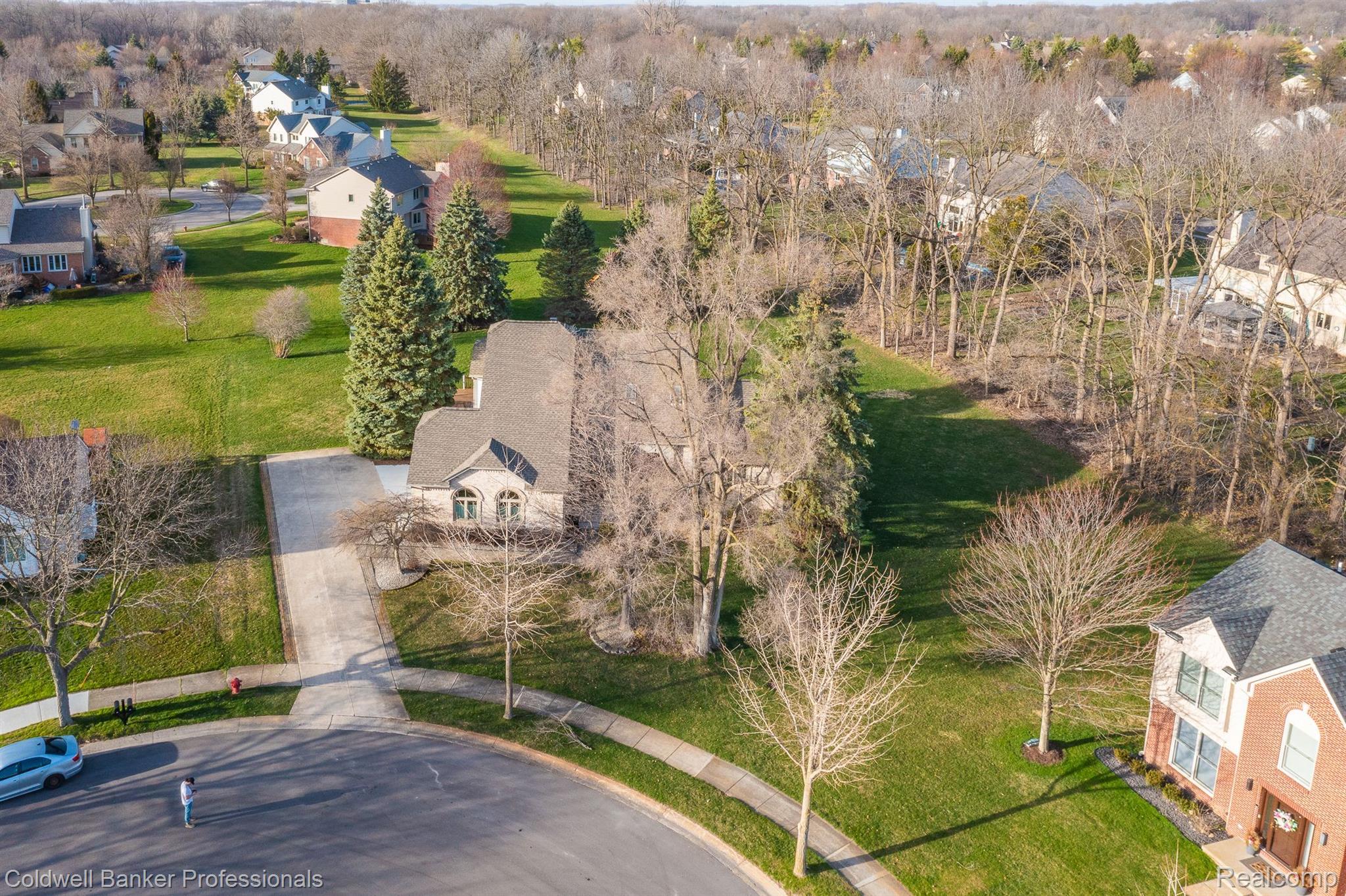24296 Woodham Road Novi City MI 48374
