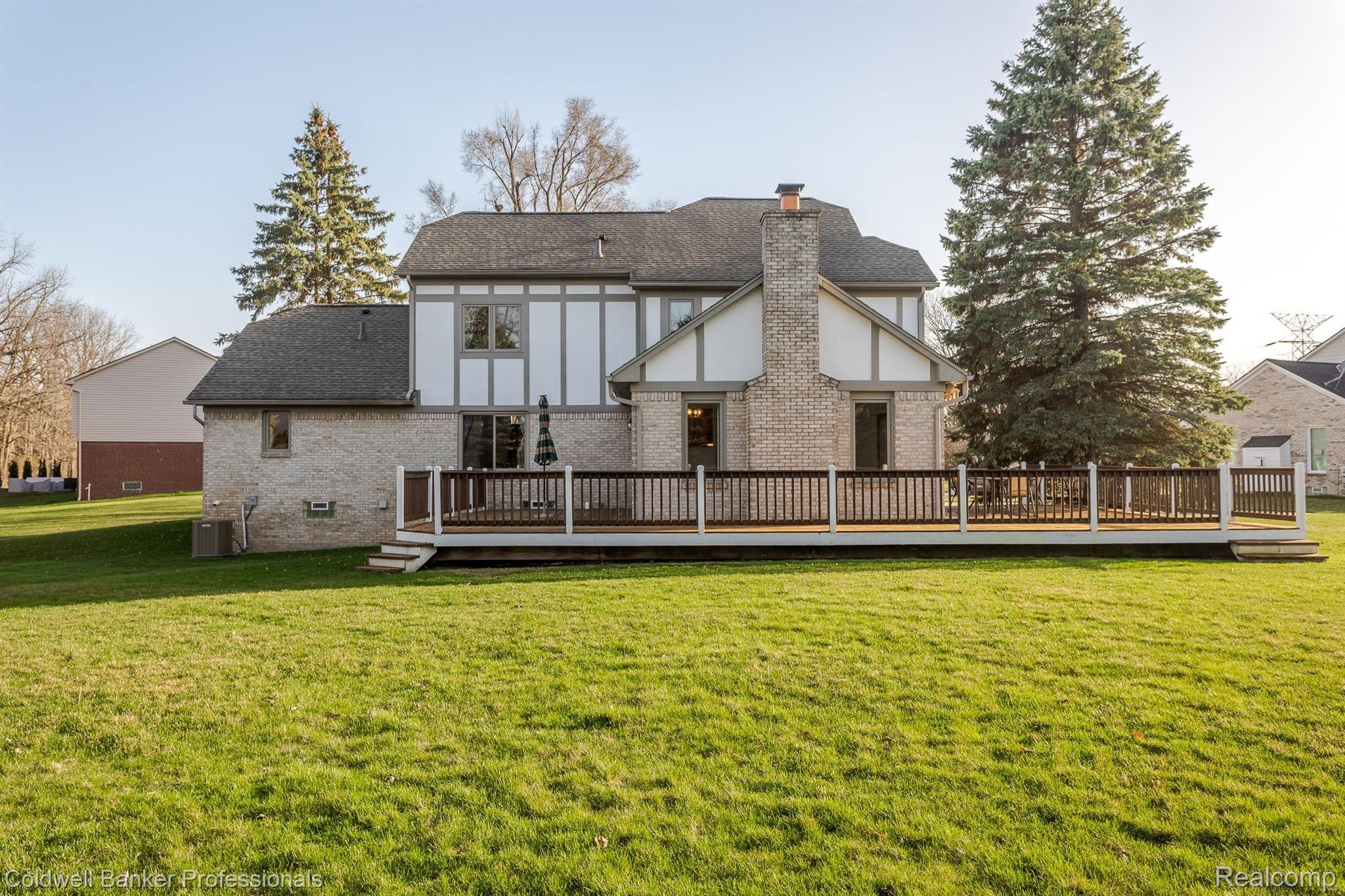 24296 Woodham Road Novi City MI 48374
