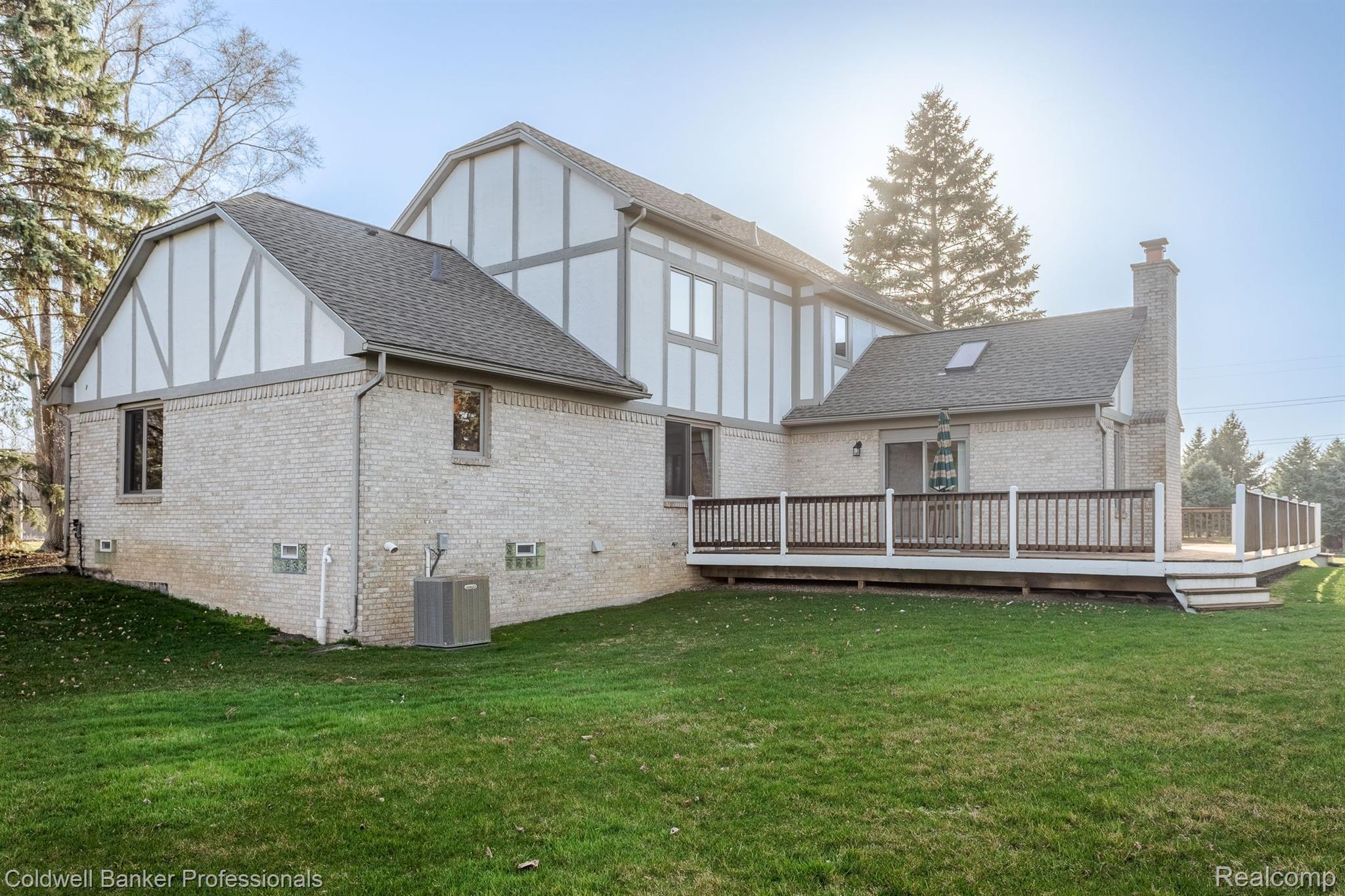 24296 Woodham Road Novi City MI 48374
