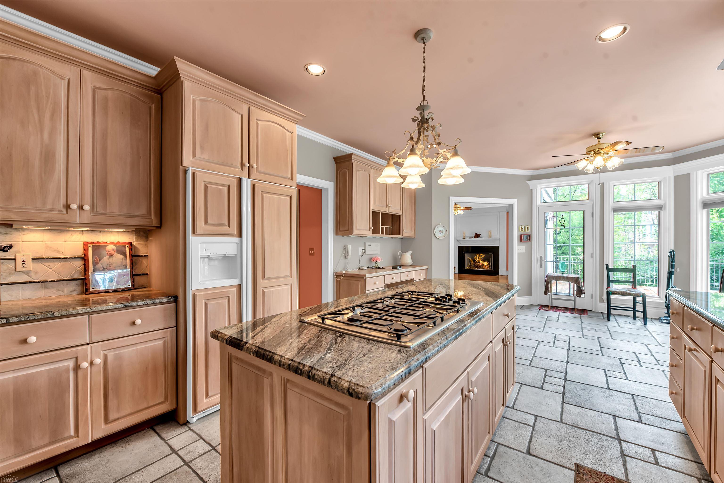 7949 Bridge Valley Drive Village Of Clarkston City MI 48348