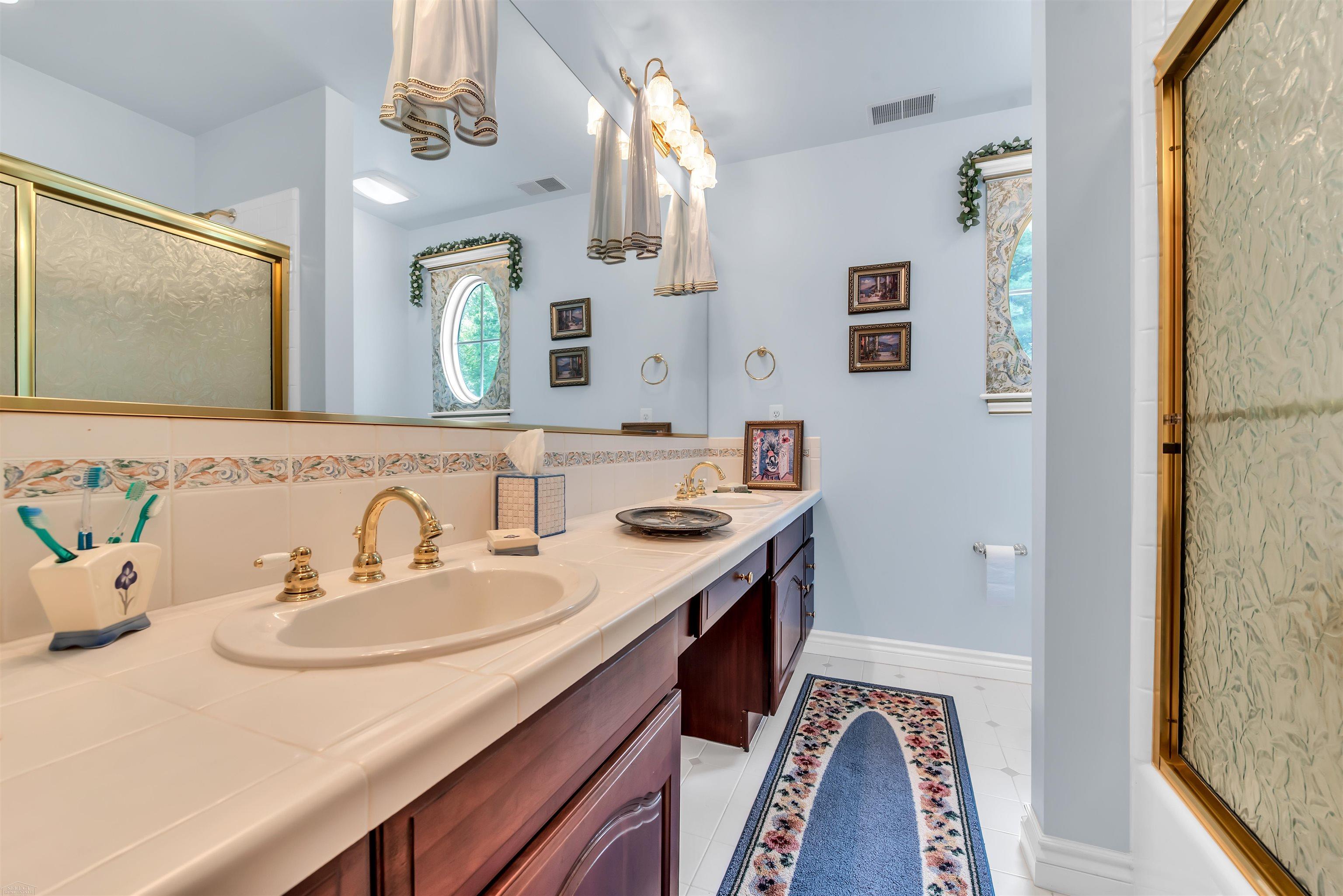 7949 Bridge Valley Drive Village Of Clarkston City MI 48348