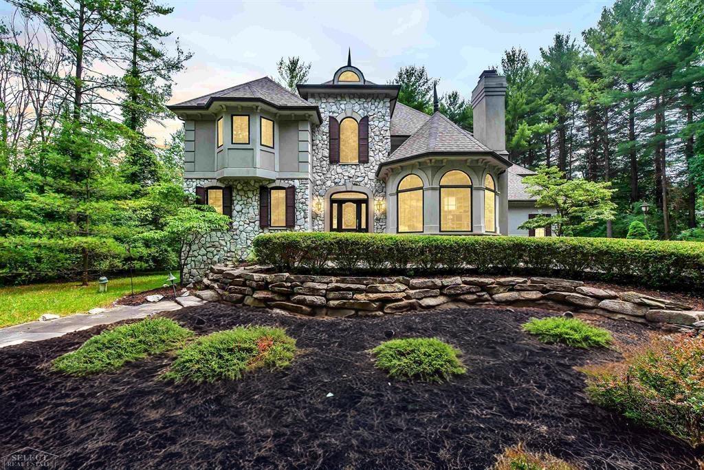 7949 Bridge Valley Drive Village Of Clarkston City MI 48348