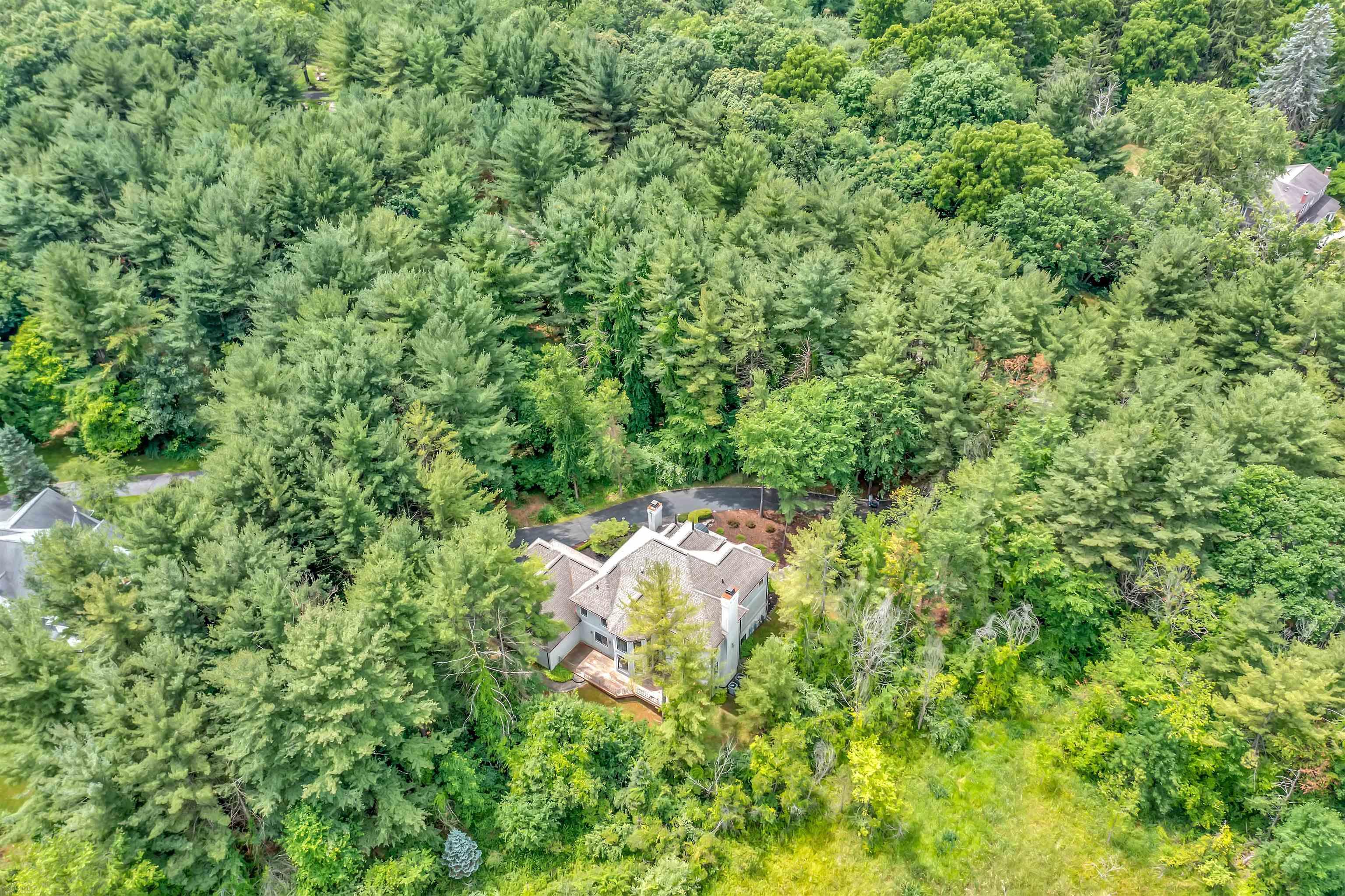 7949 Bridge Valley Drive Village Of Clarkston City MI 48348