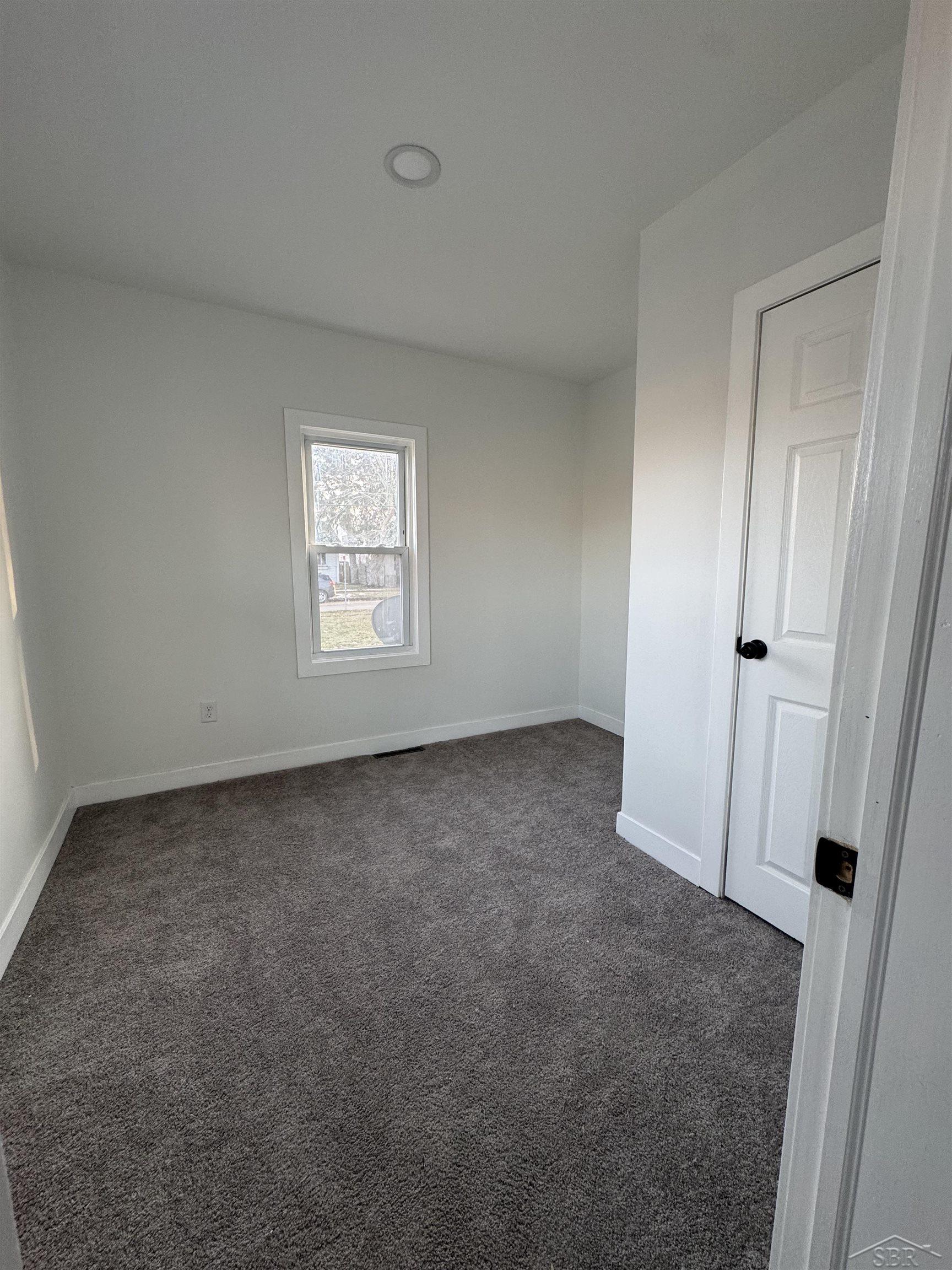 1919 Grout Street Saginaw City MI 48602