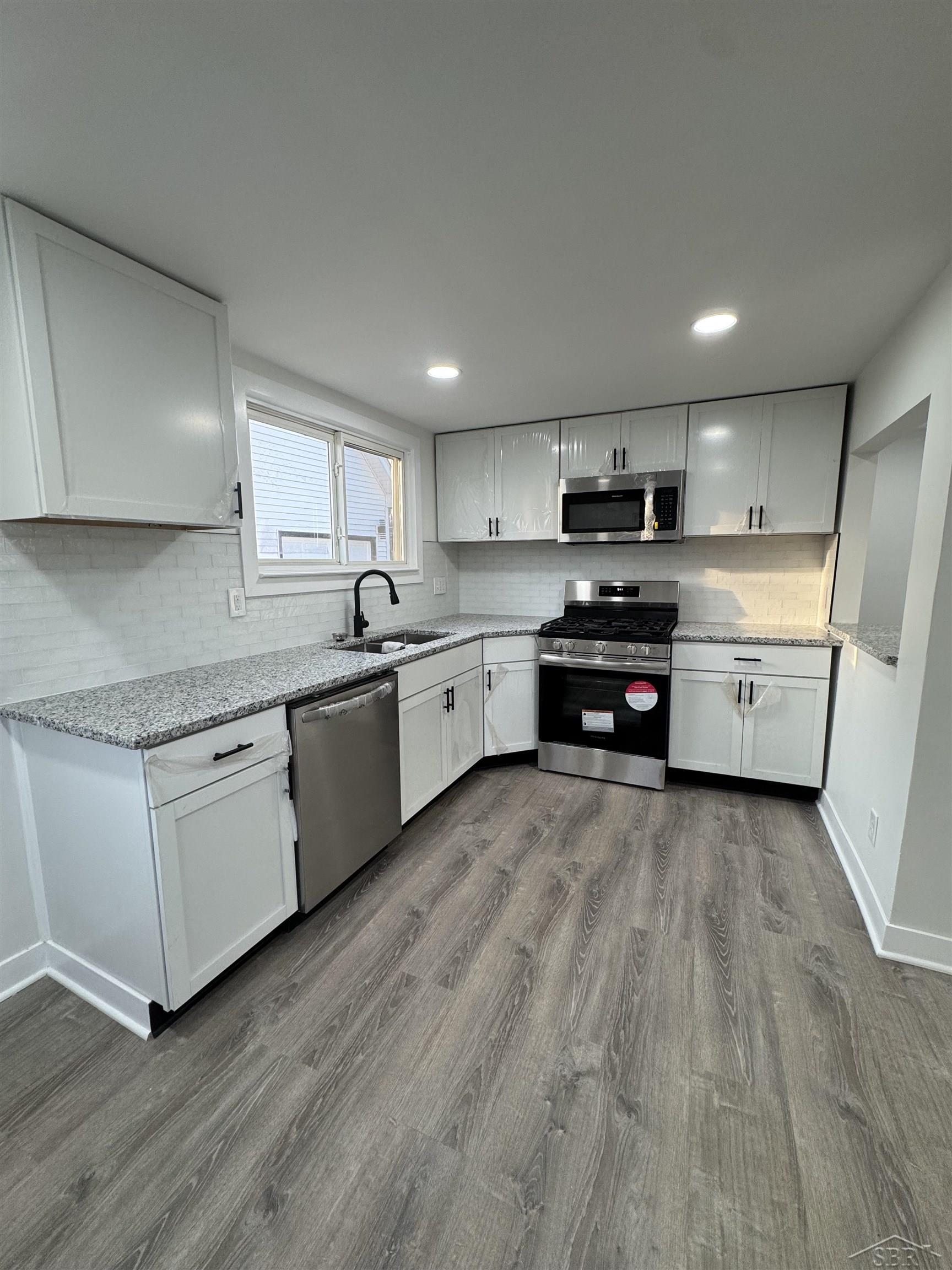 1919 Grout Street Saginaw City MI 48602
