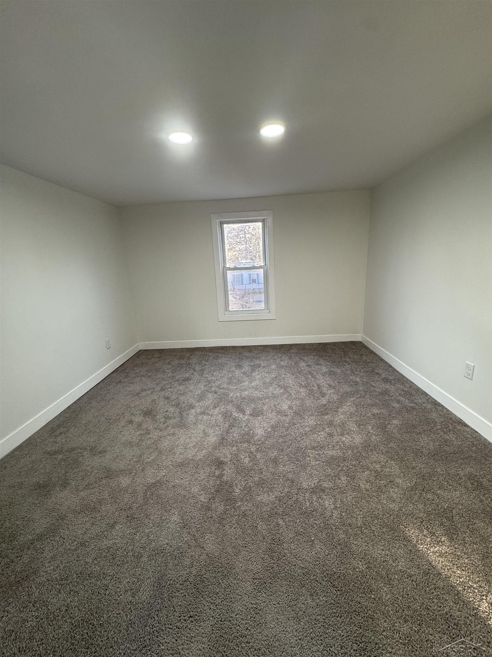 1919 Grout Street Saginaw City MI 48602