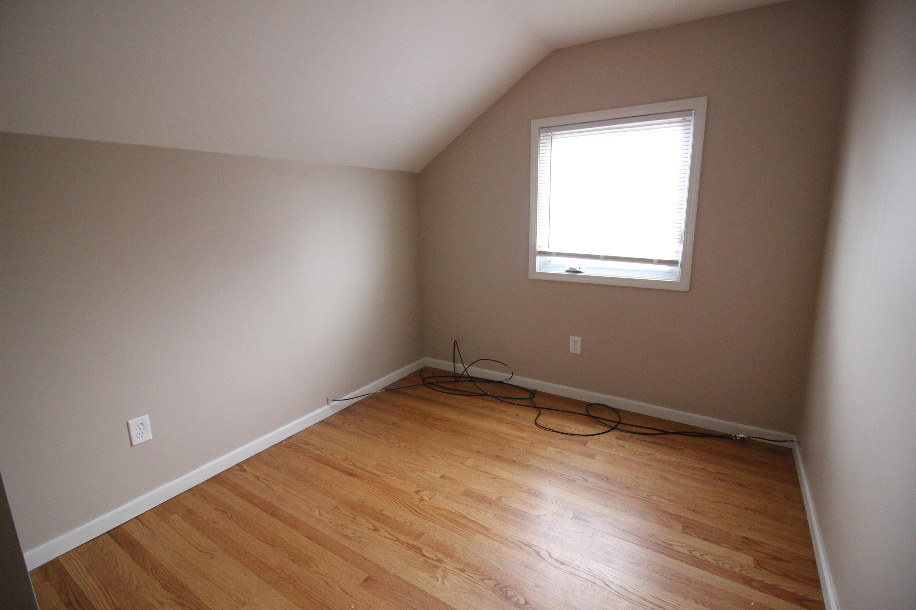 1681 Lafayette Boulevard Lincoln Park City MI 48146