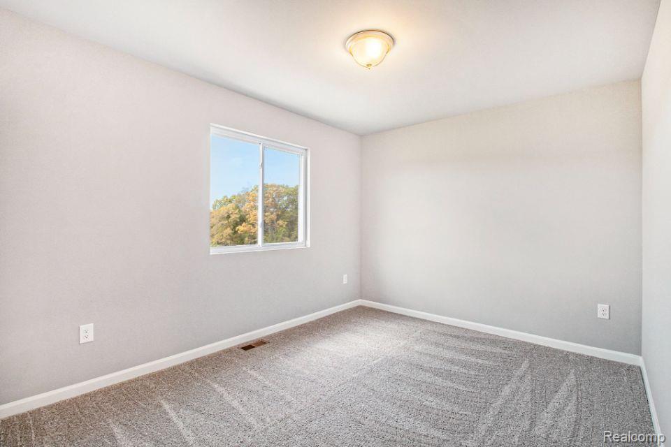 113 Forest Way Rose Township MI 48350