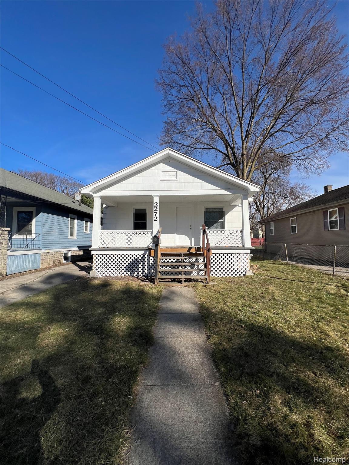 2272 Avon Street Saginaw City MI 48602