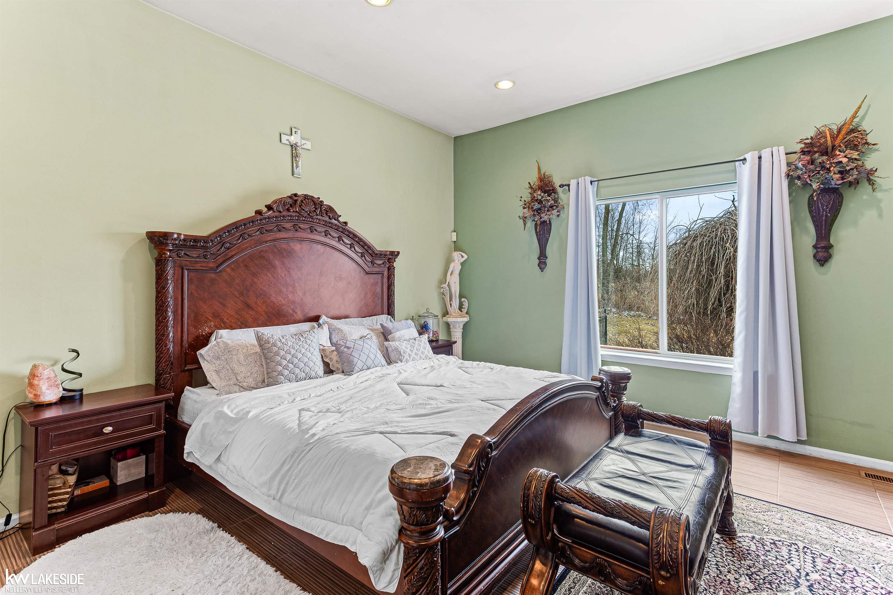 51077 Ace Drive Macomb Township MI 48042