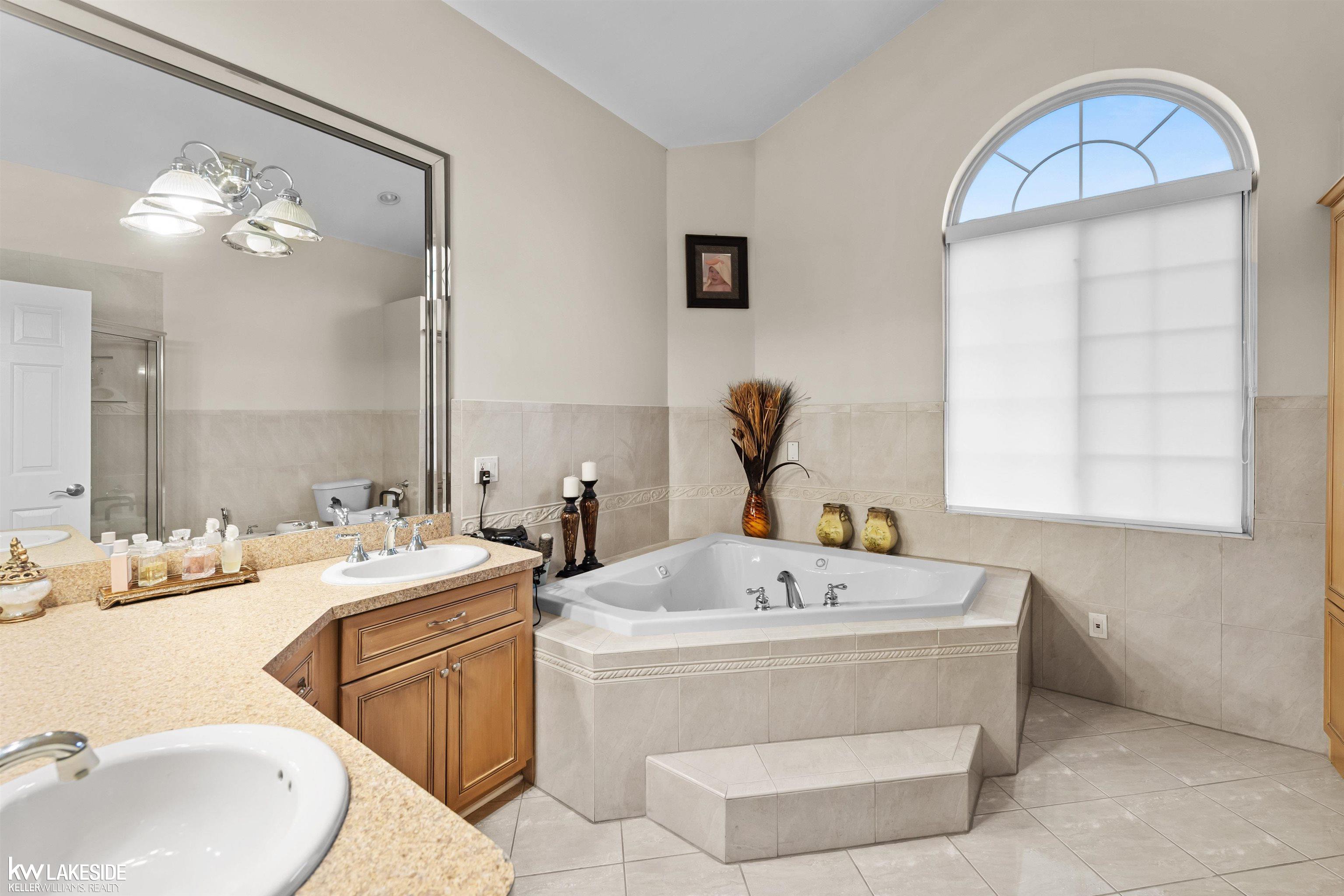 51077 Ace Drive Macomb Township MI 48042
