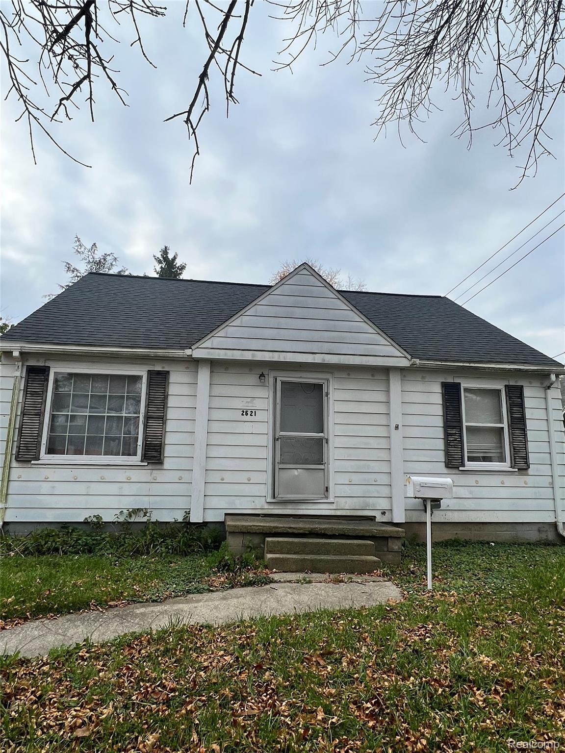2521 Stobbe Street Saginaw City MI 48602