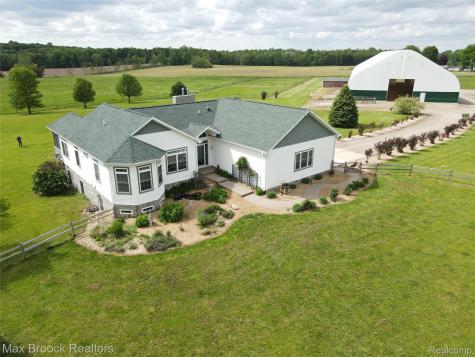 58282 Savage Road Newberg Township MI 49095