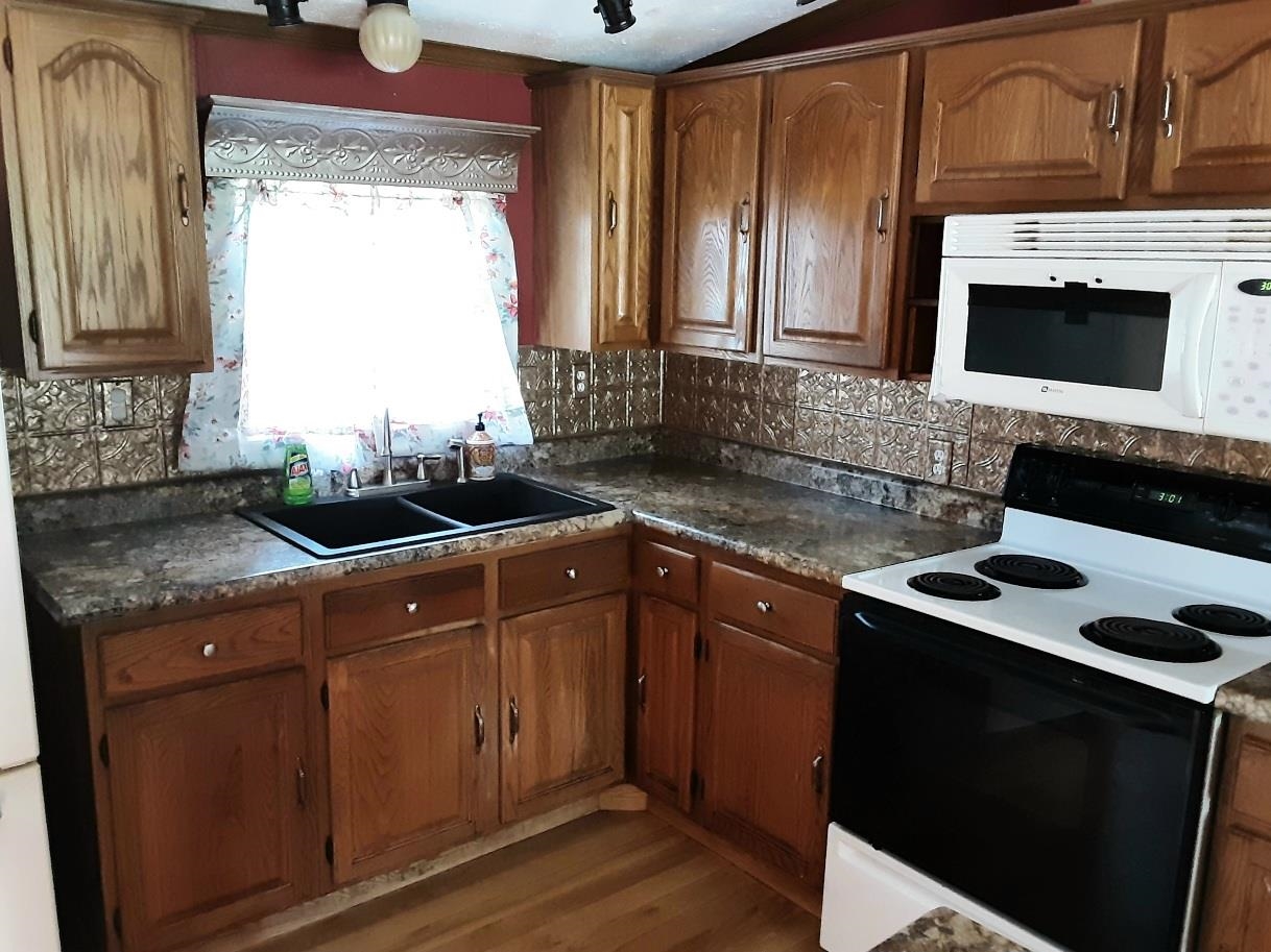 2404 Wilber Road Wilber Township MI 48730