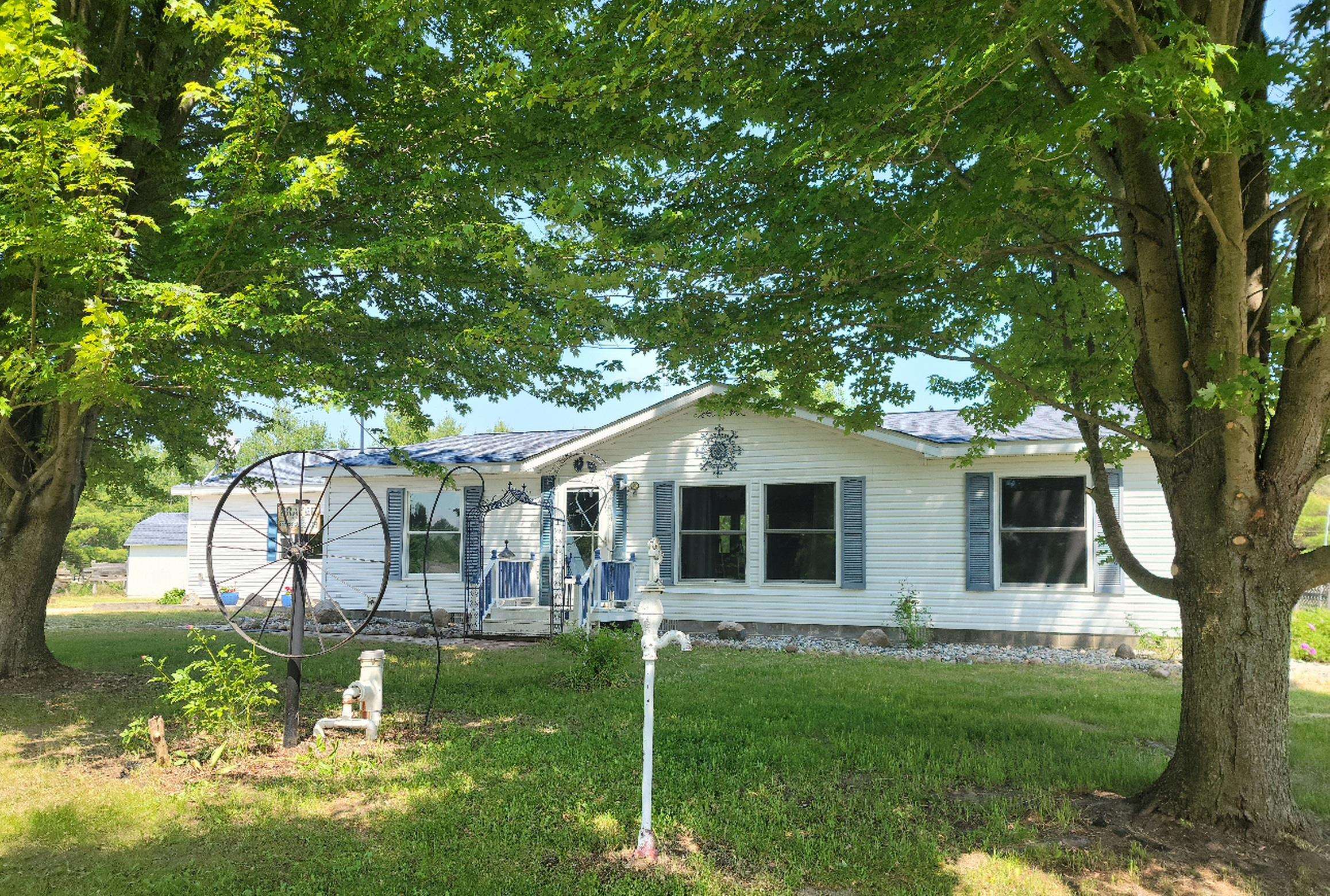 2404 Wilber Road Wilber Township MI 48730