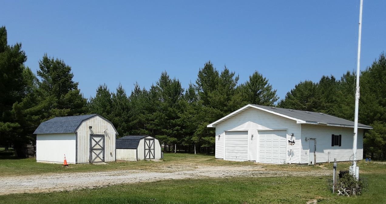2404 Wilber Road Wilber Township MI 48730