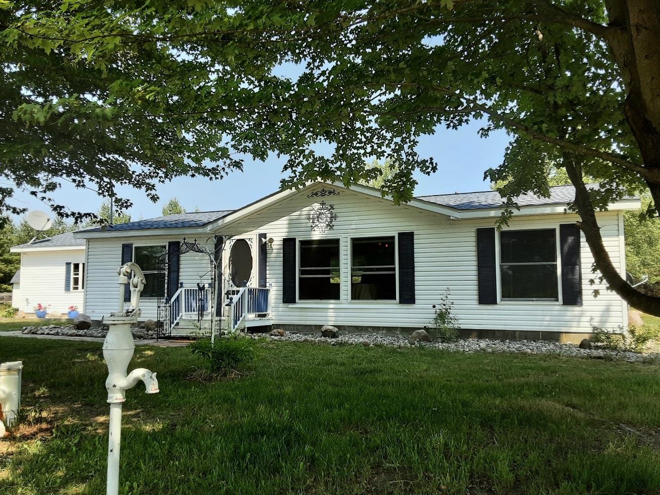 2404 Wilber Road Wilber Township MI 48730