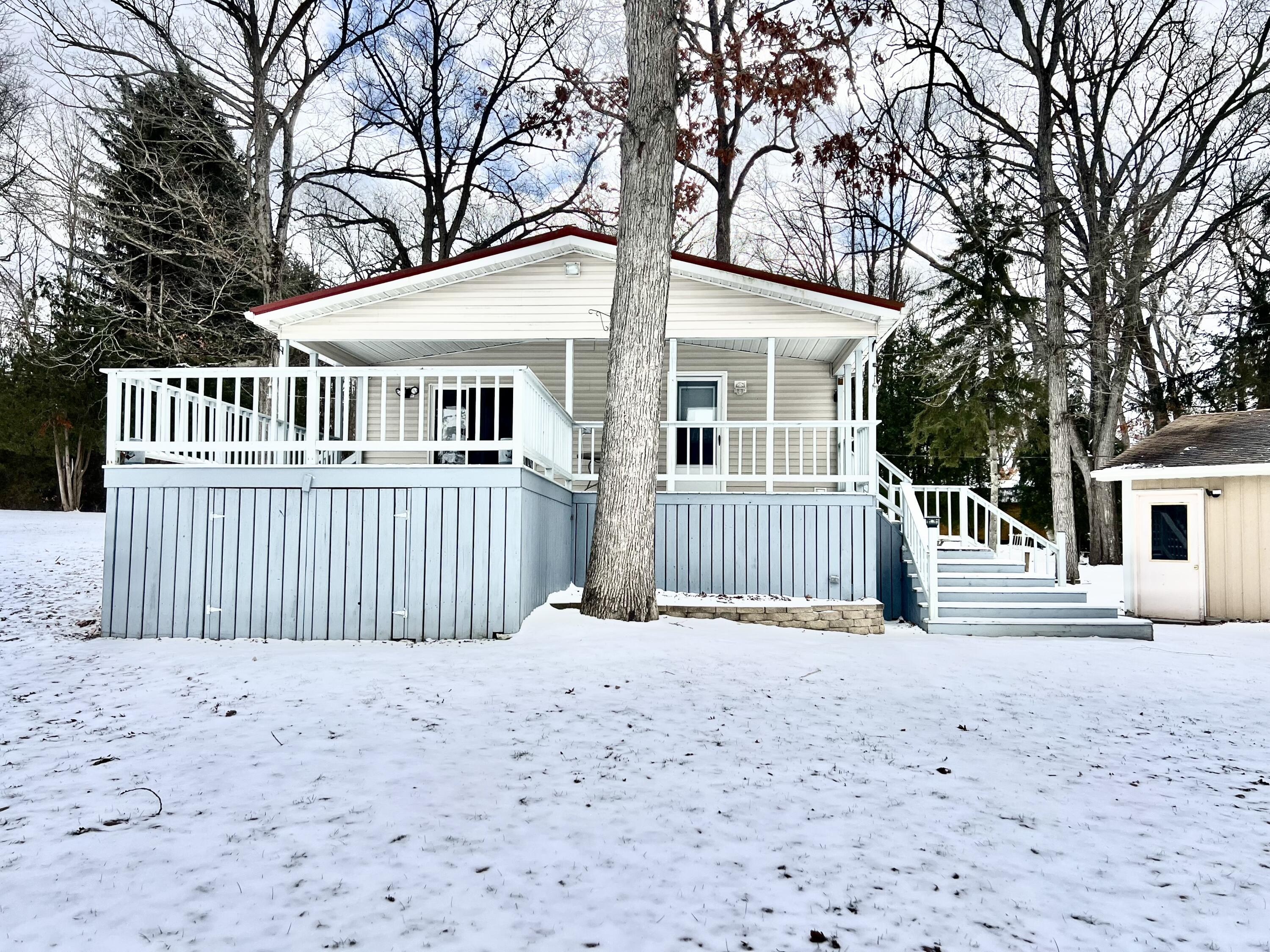 5482 Circle Drive Reading Township MI 49274
