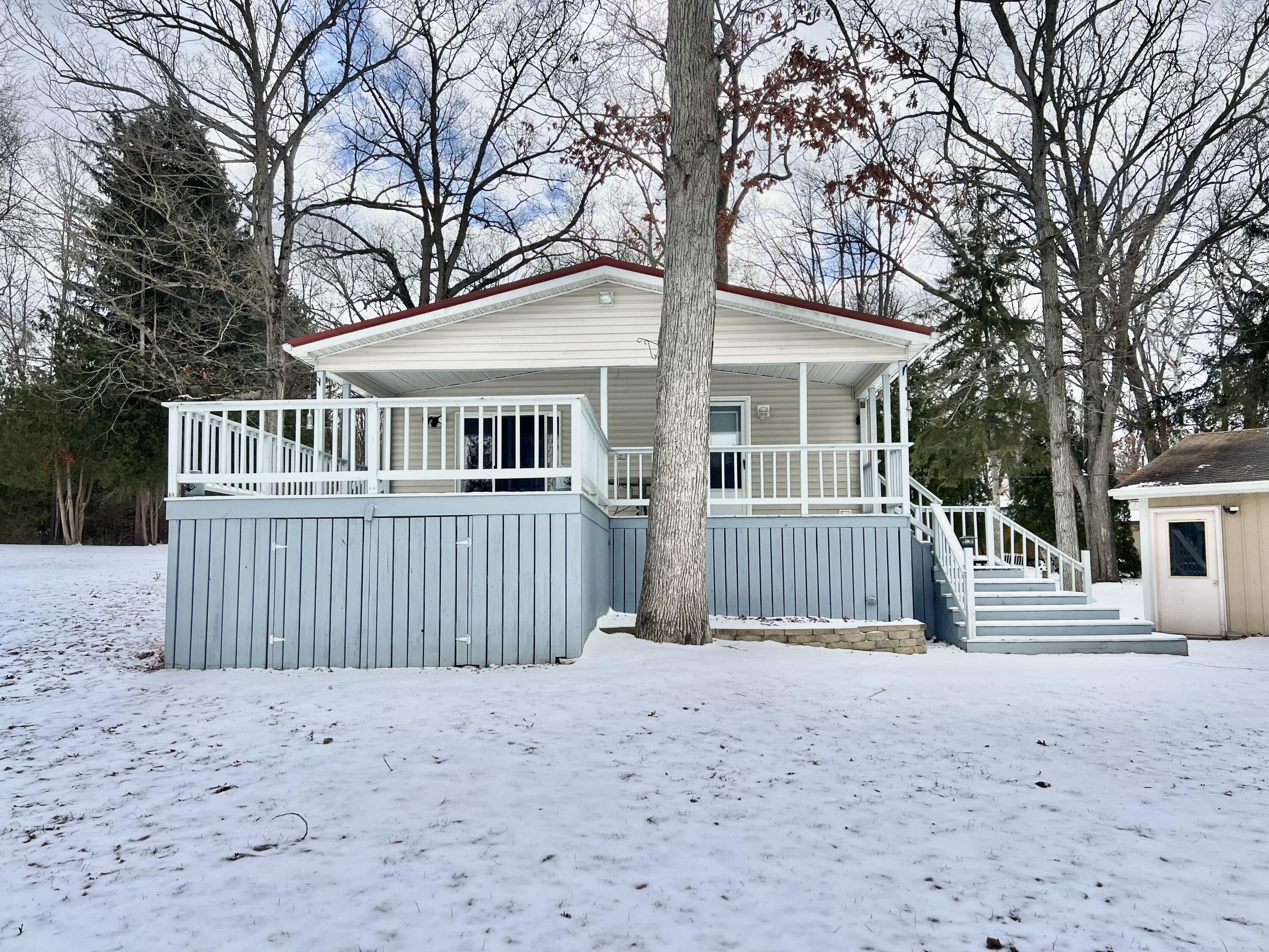5482 Circle Drive Reading Township MI 49274