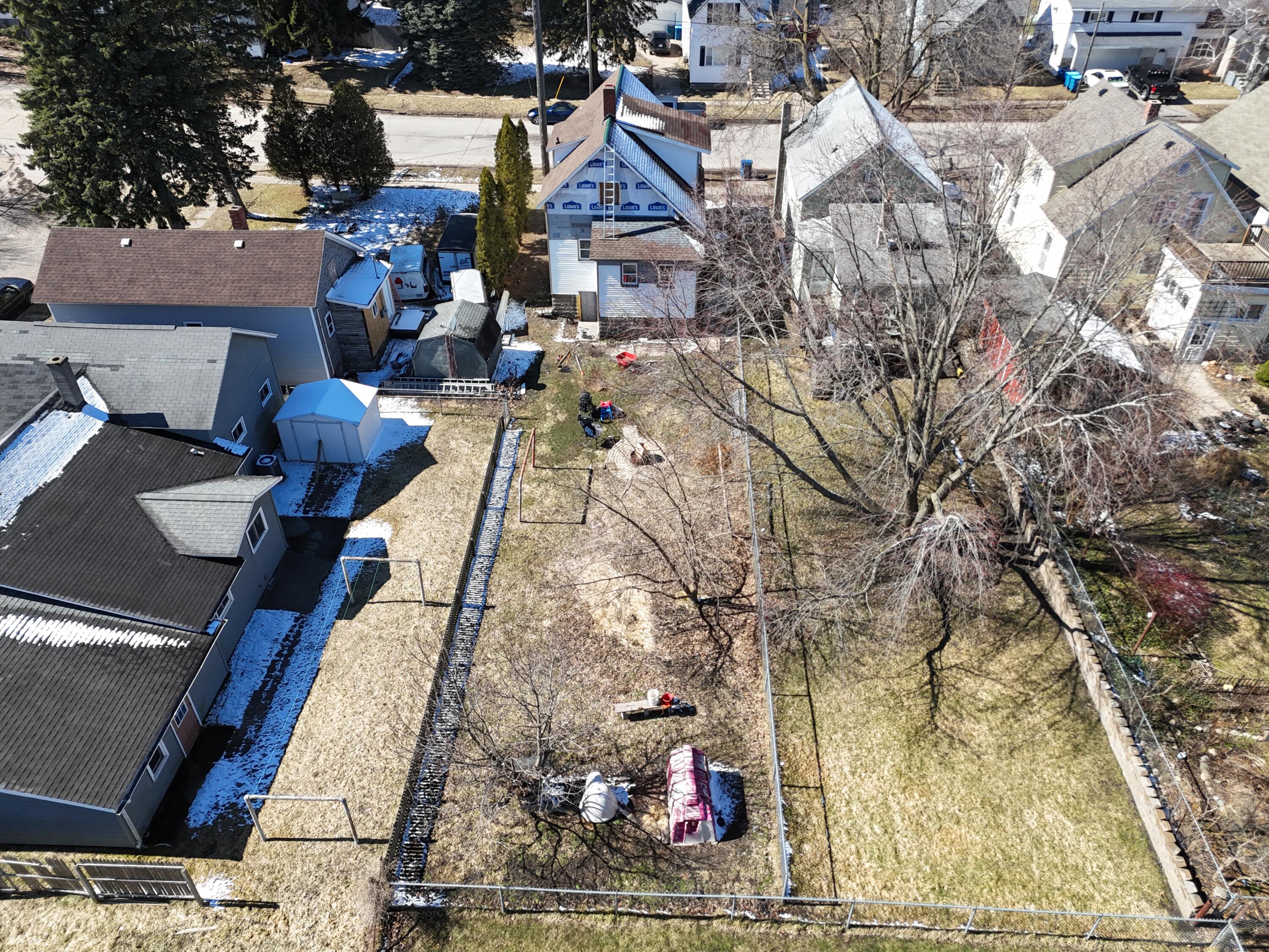 519 Davis Street Manistee City MI 49660