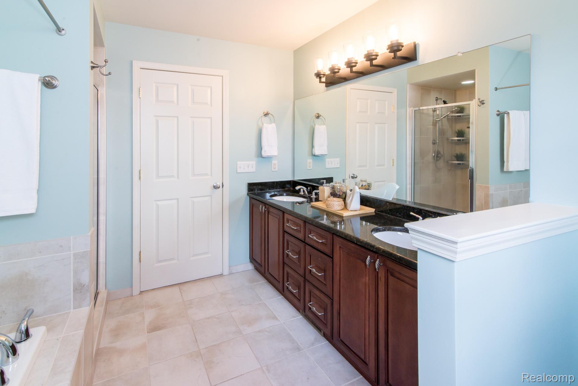 2605 Nadia Court Ann Arbor City MI 48105