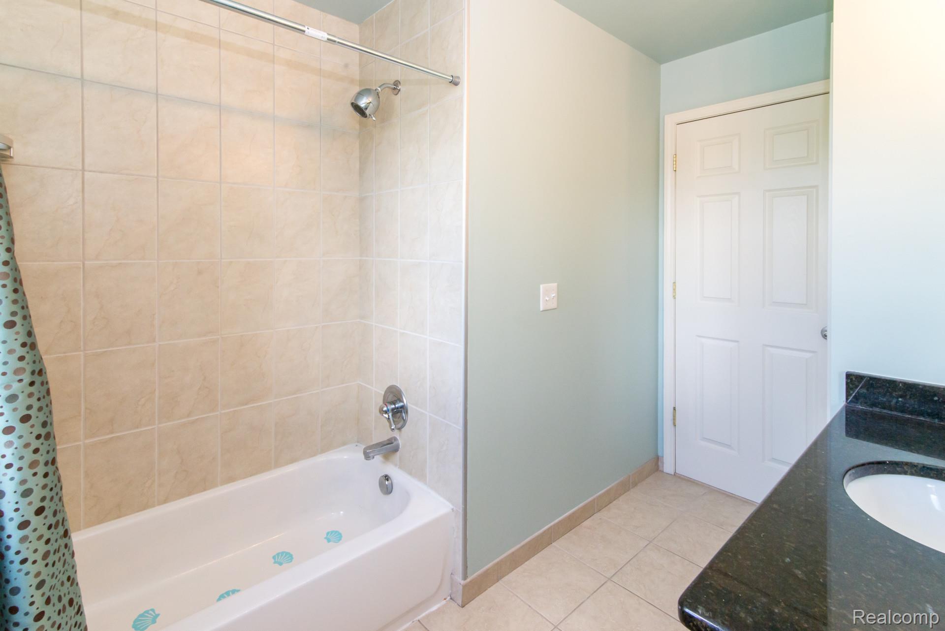 2605 Nadia Court Ann Arbor City MI 48105