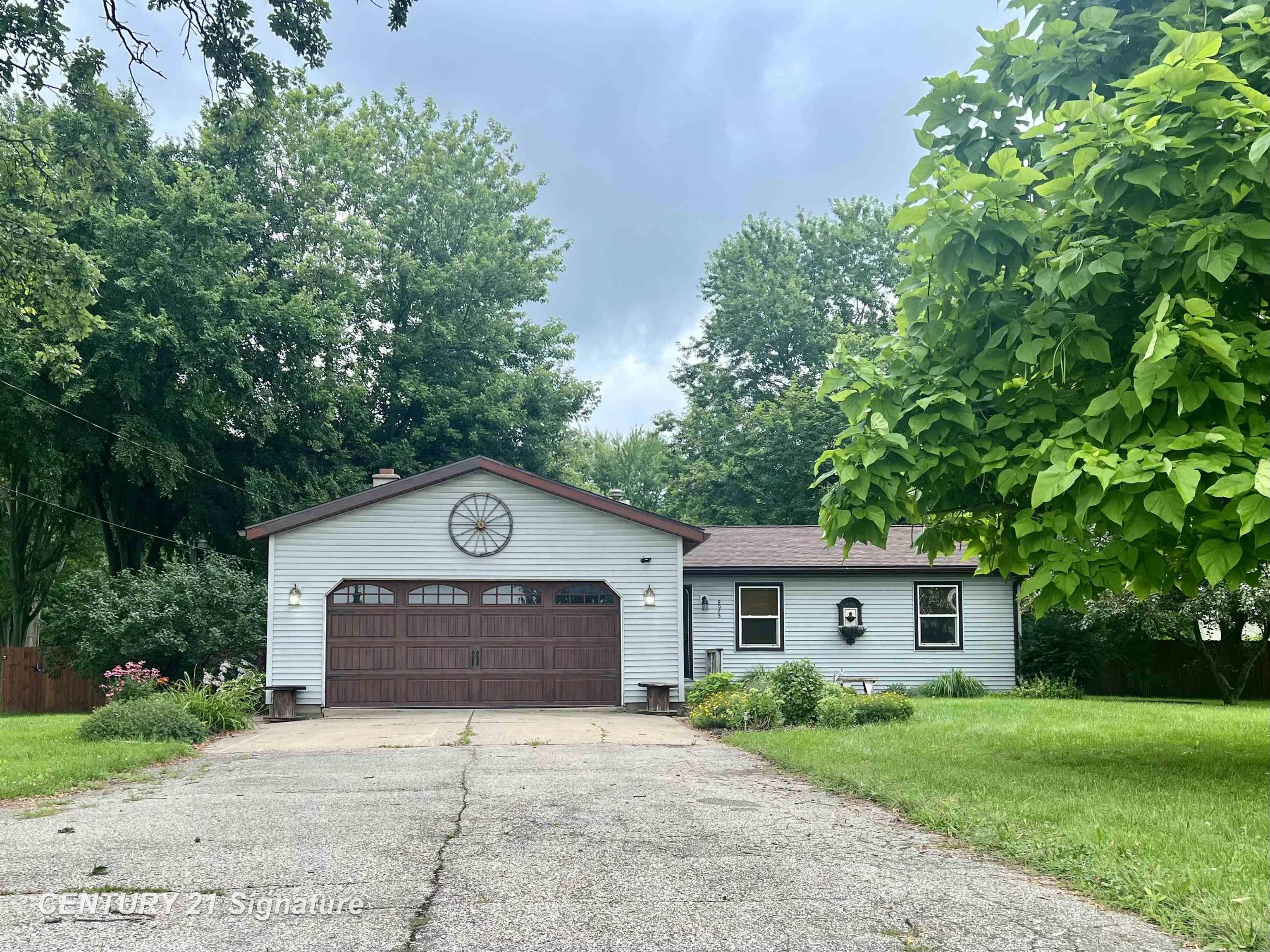 9075 East Road Albee Township MI 48417