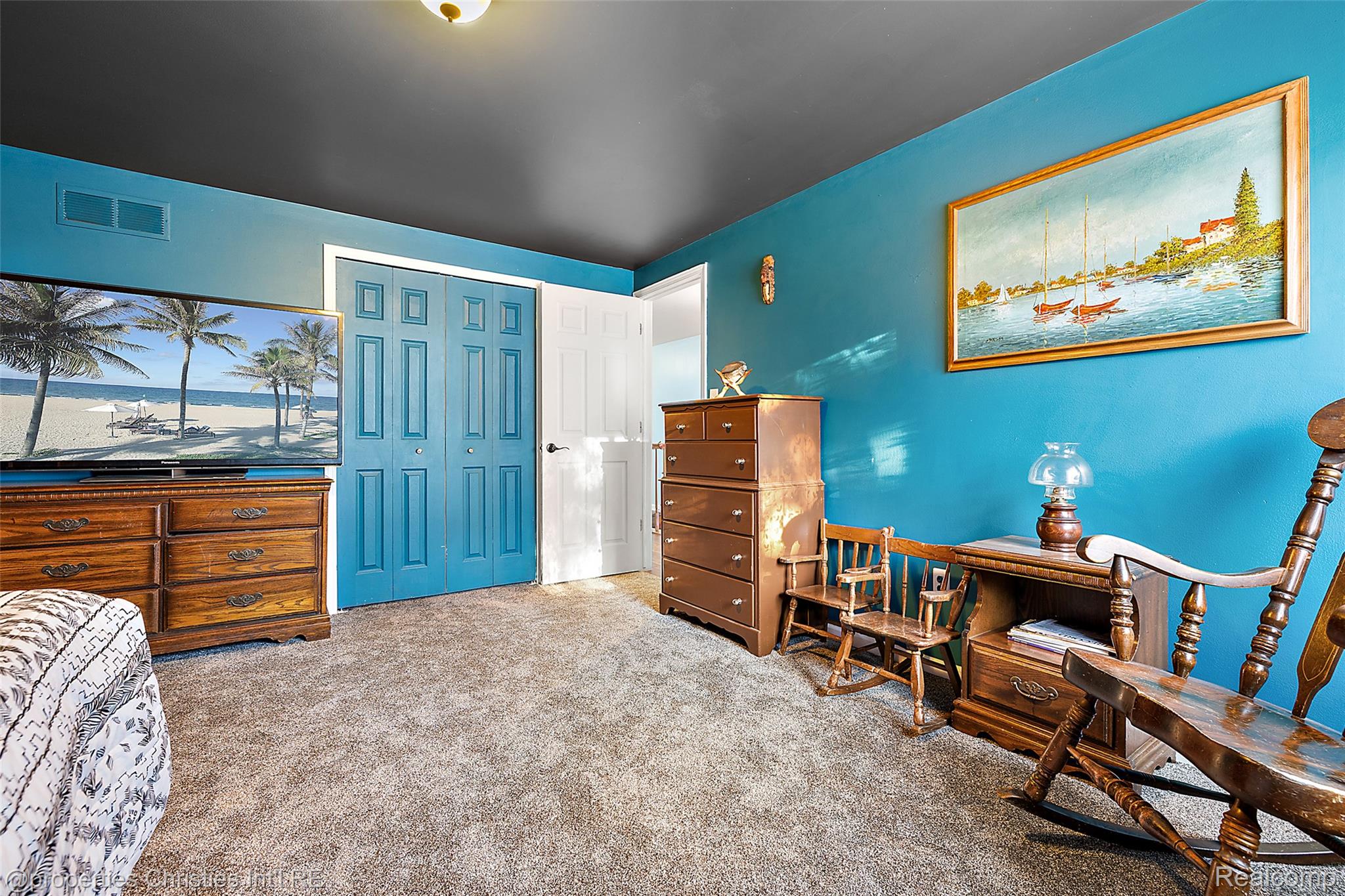 742 Feather Court South Lyon City MI 48178