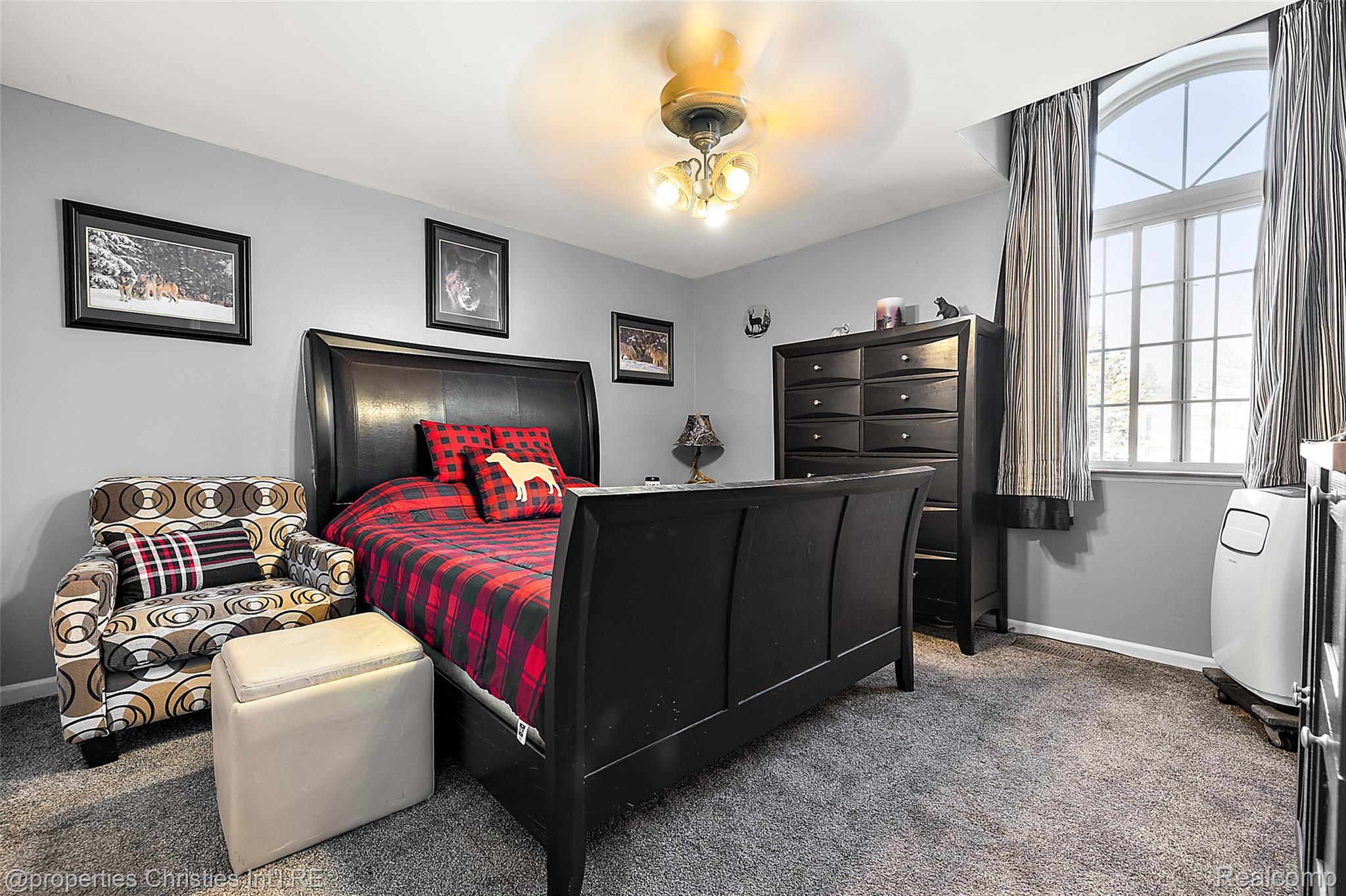 742 Feather Court South Lyon City MI 48178