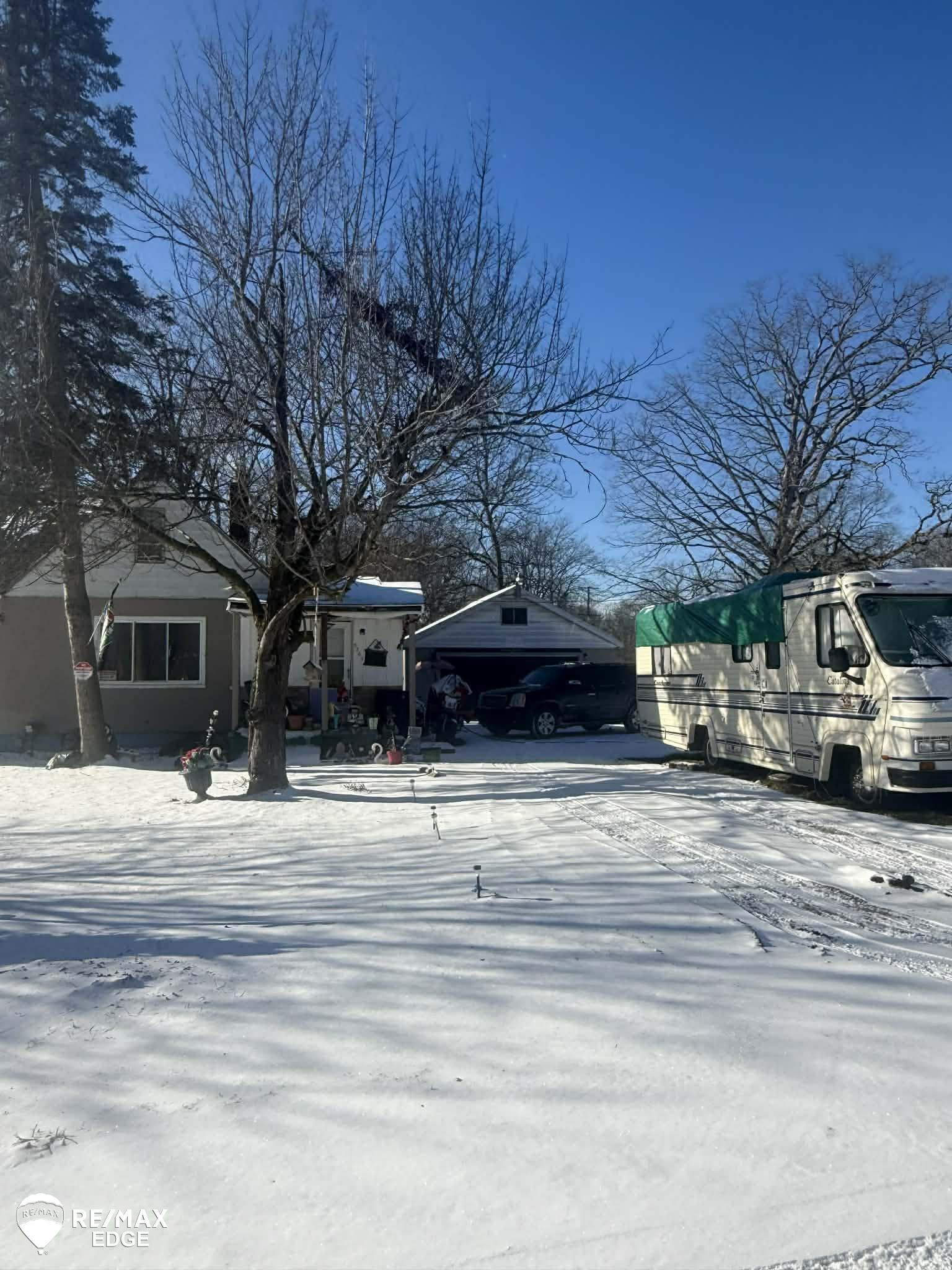 5261 Harvard Street Flint City MI 48505